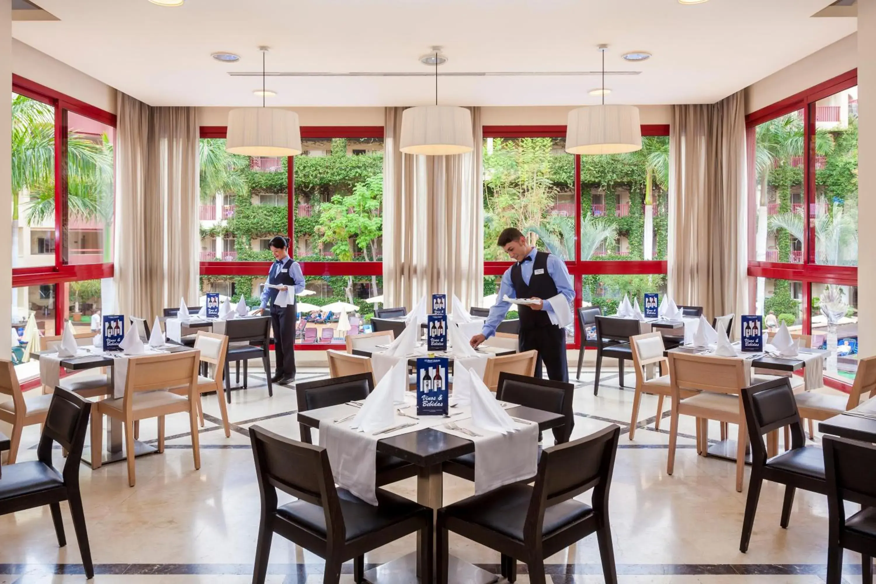 Restaurant/places to eat in Hotel Best Jacaranda Restaurant/places to eat in Hotel Best Jacaranda