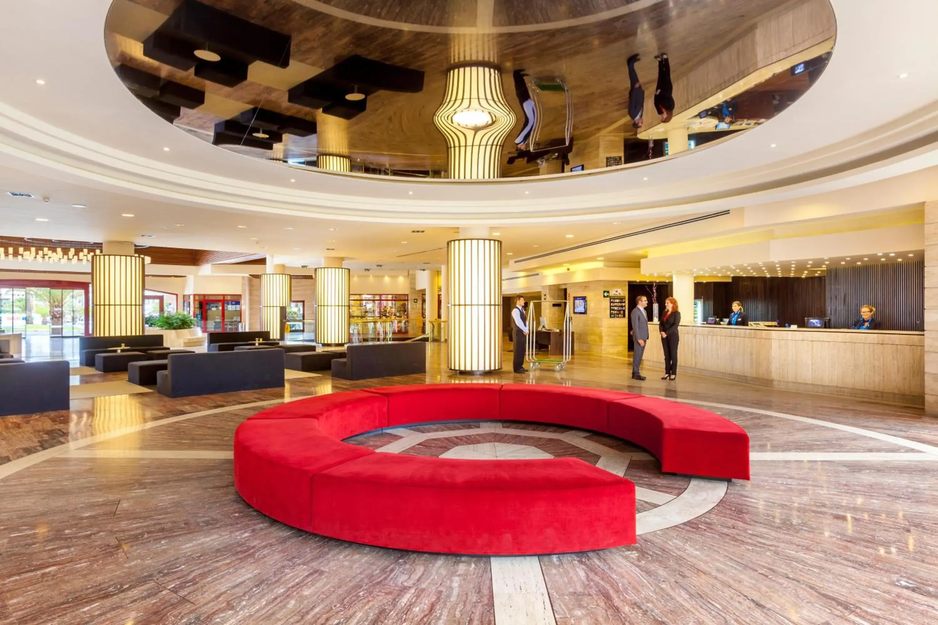 Lobby or reception in Hotel Best Jacaranda Lobby or reception in Hotel Best Jacaranda