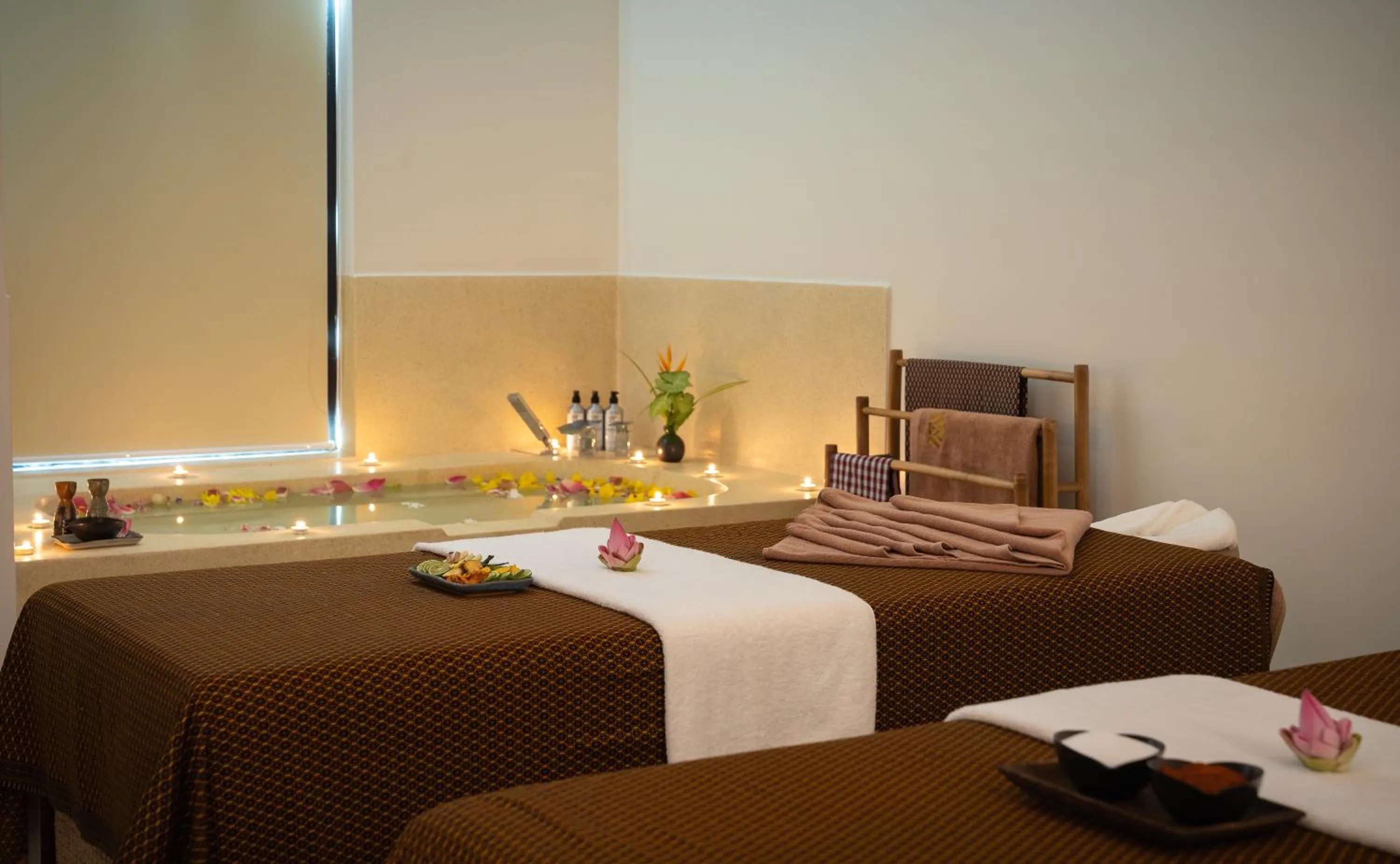 Spa and wellness centre/facilities in WAKA VILLA Private Pool Resort & Spa - Adults Only