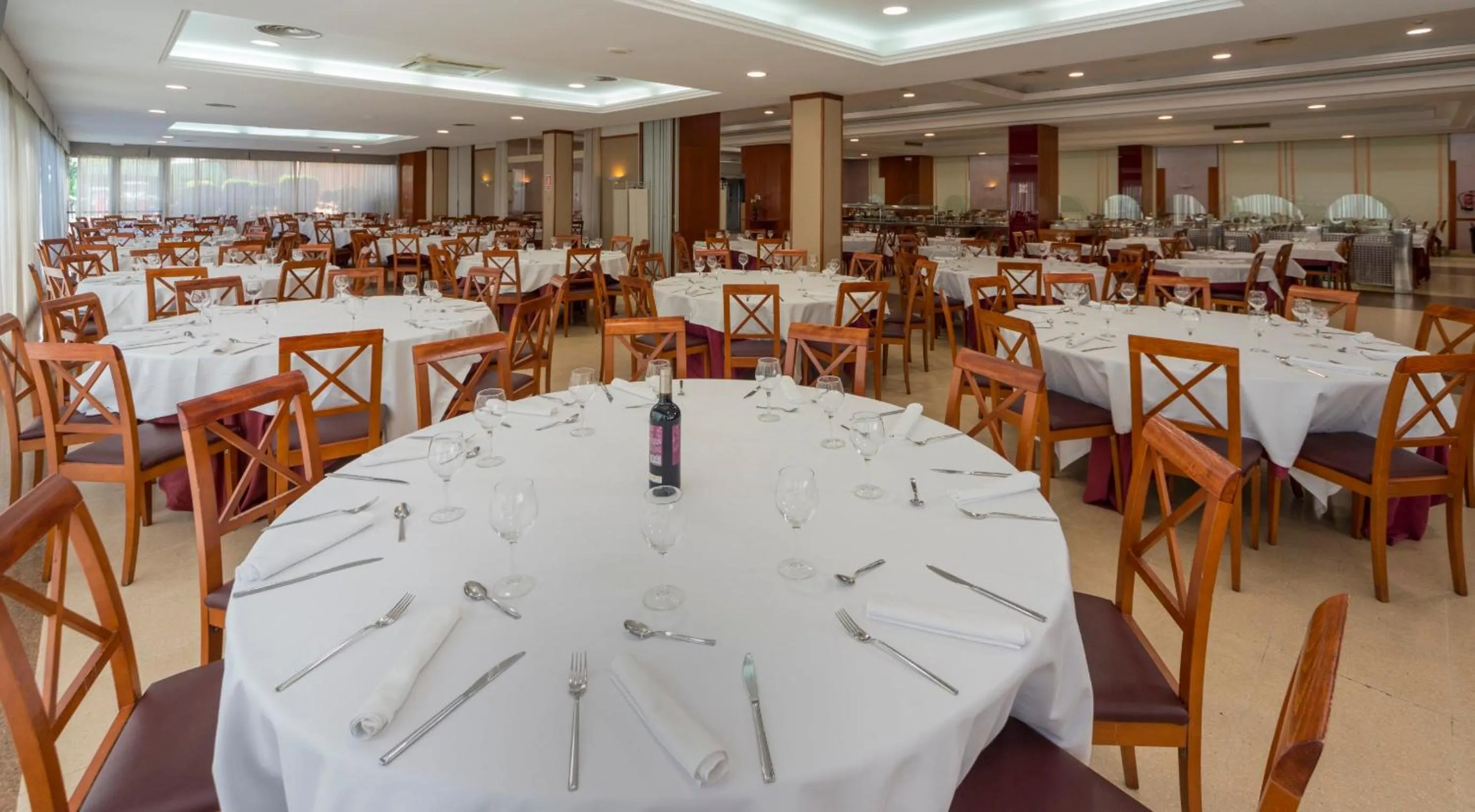 Restaurant/places to eat in 4R Gran Regina