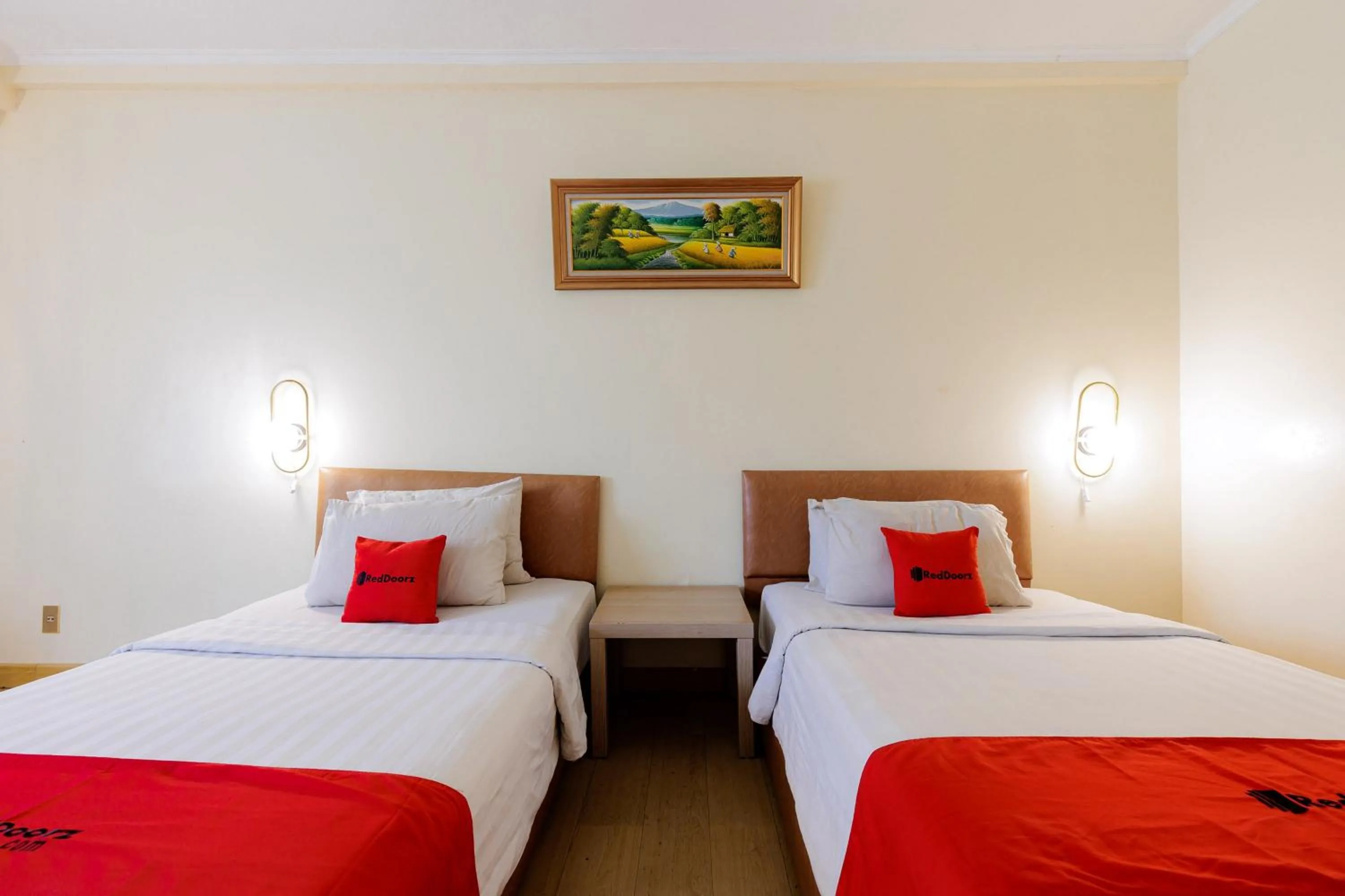 Bedroom, Bed in RedDoorz Plus near Kebayoran Baru Blok S