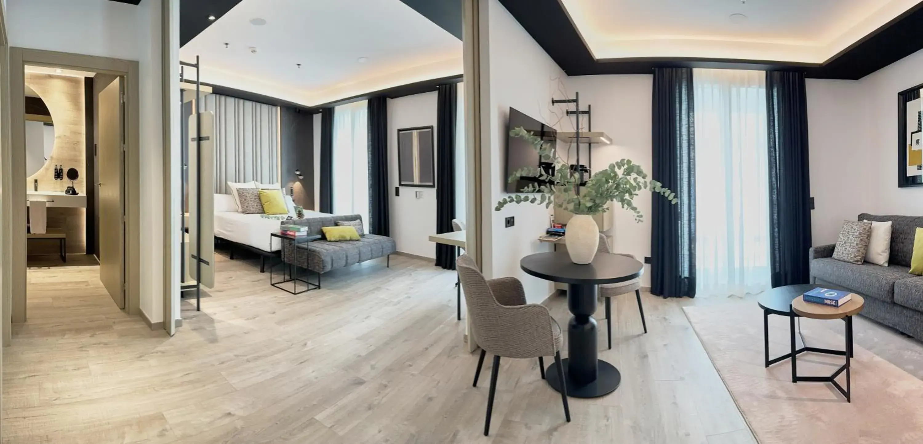 Bedroom, Bed in Hotel Regina Bedroom, Bed in Hotel Regina