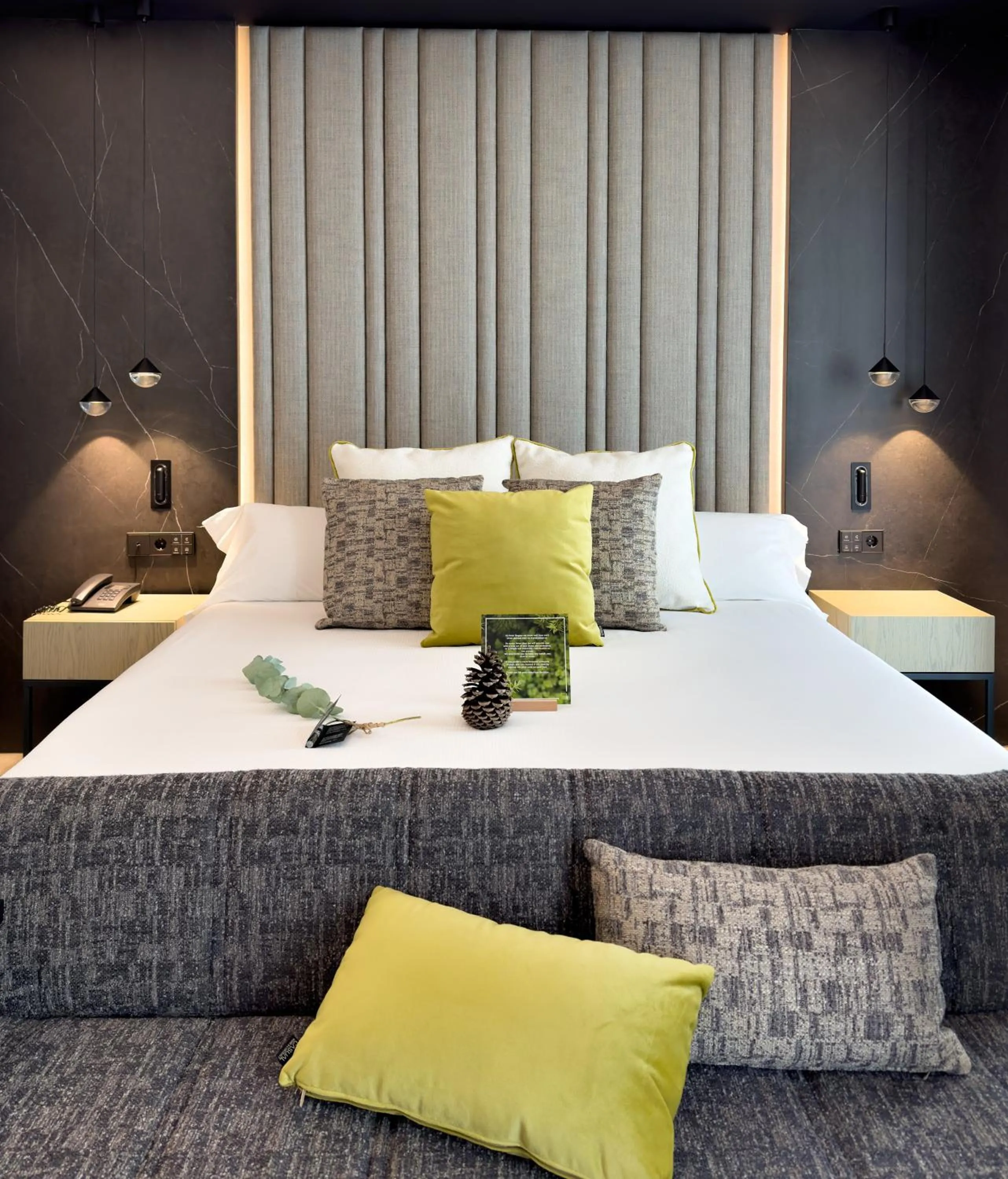 Bedroom, Bed in Hotel Regina