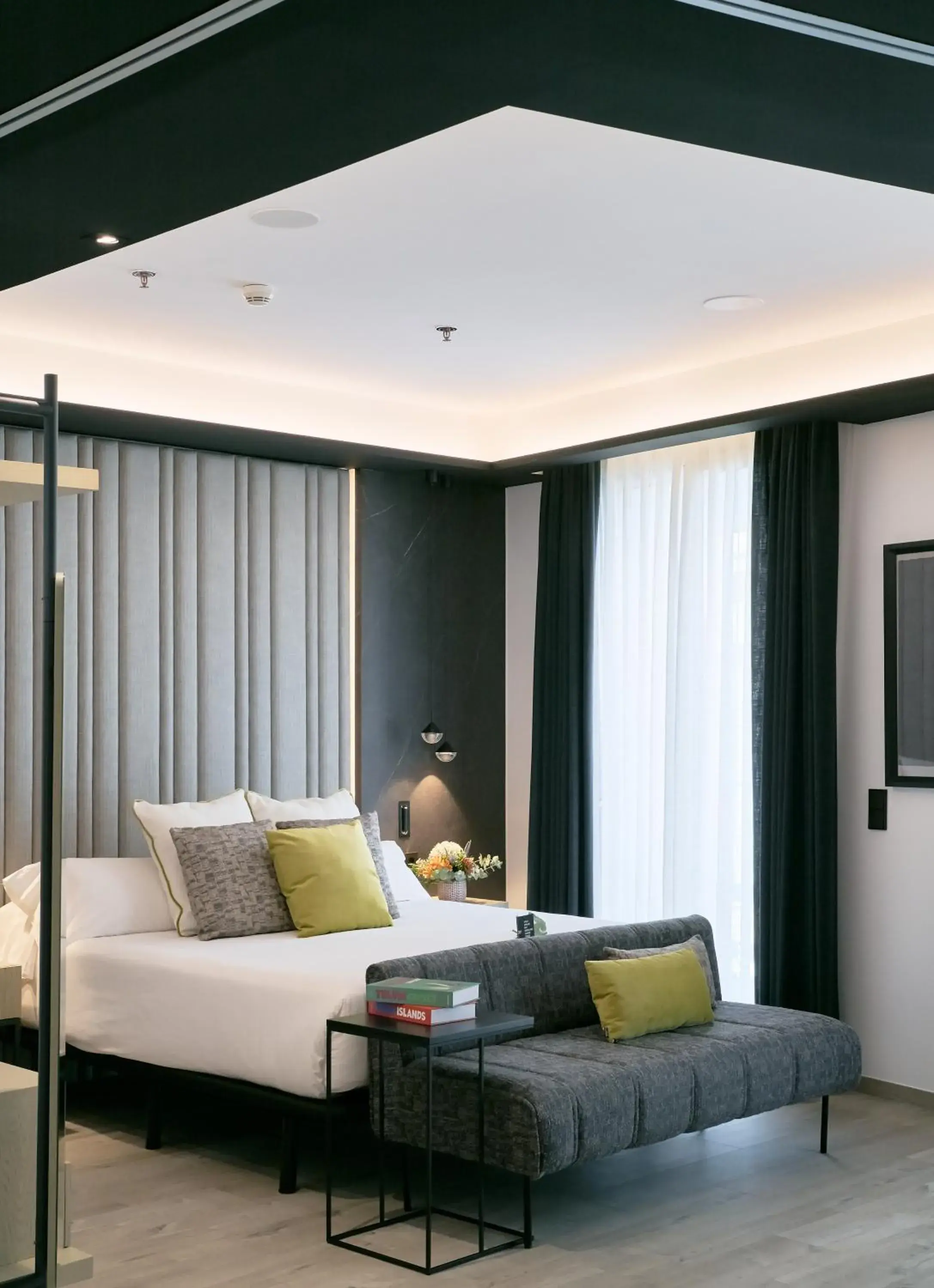 Bedroom, Bed in Hotel Regina Bedroom, Bed in Hotel Regina