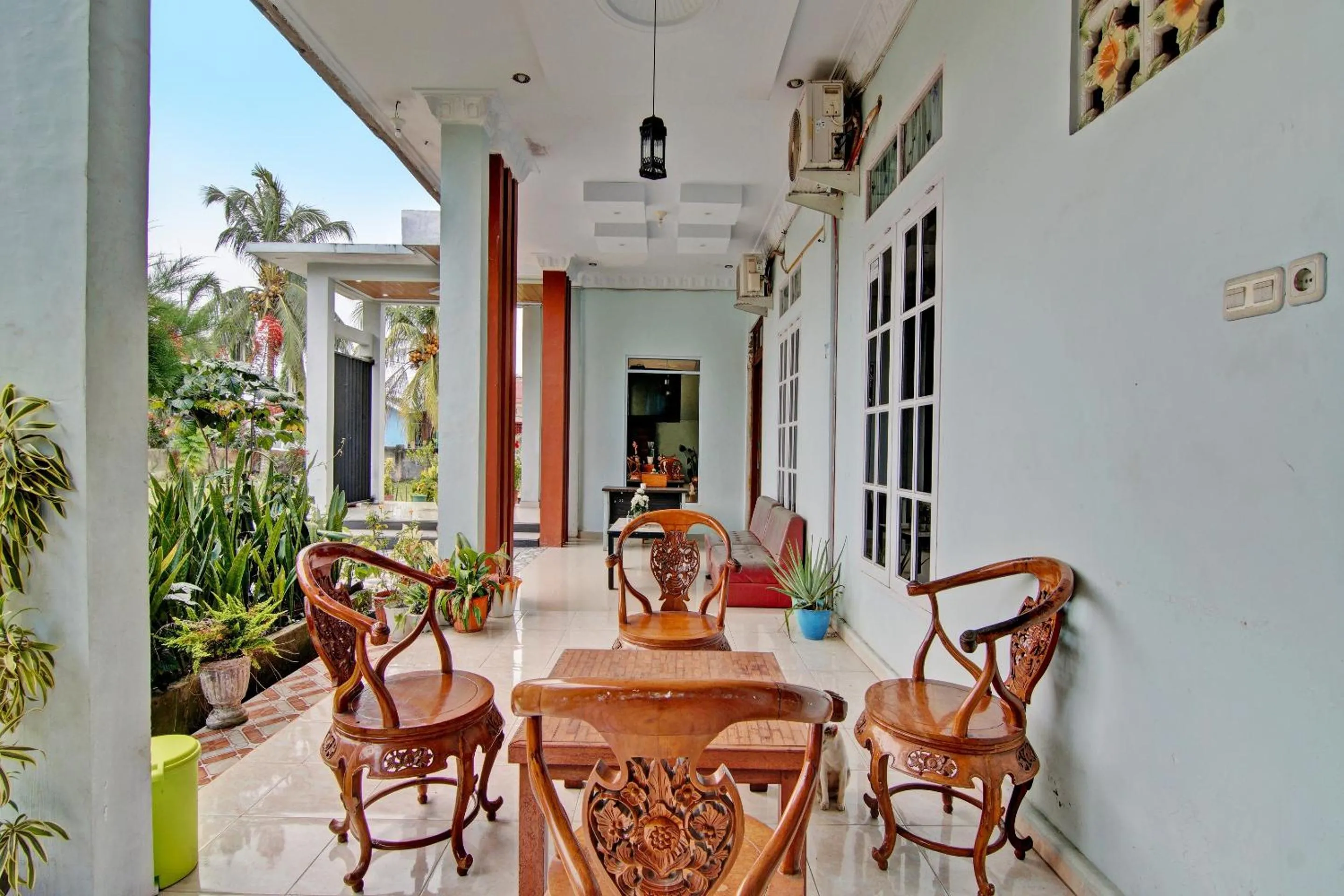 Lobby or reception in Hotel O Annajah Homestay Syariah