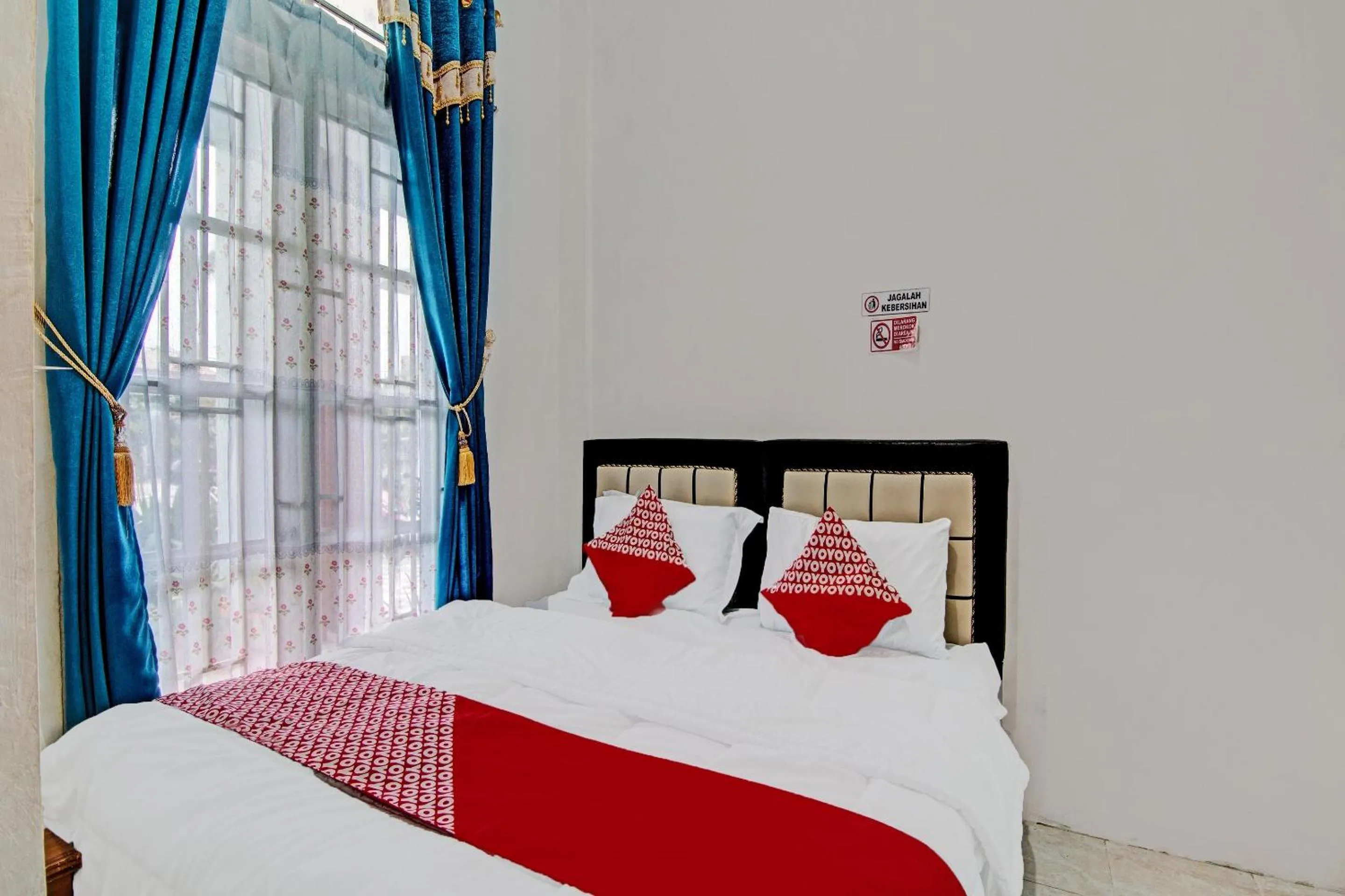 Bedroom in Hotel O Annajah Homestay Syariah