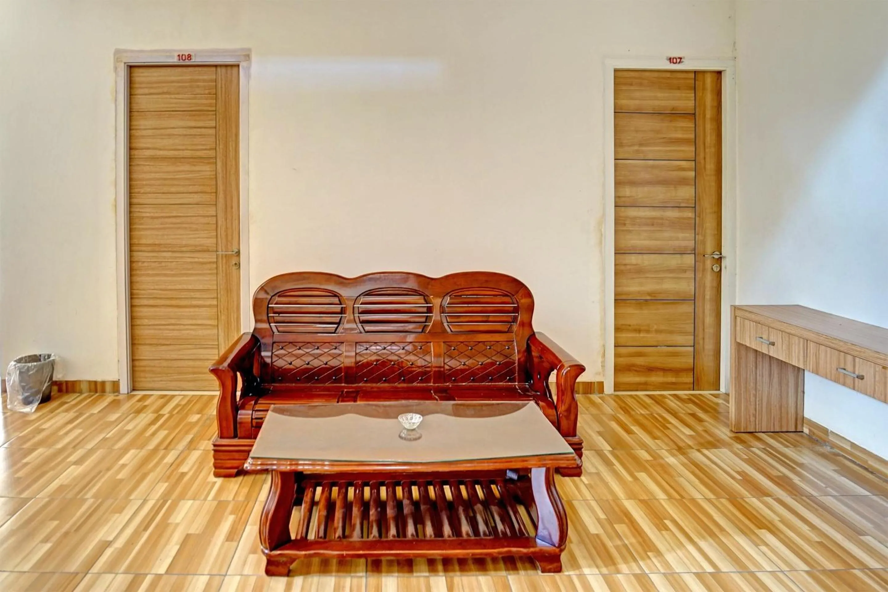 Lobby or reception in OYO Life 91989 K24 Residence Syariah