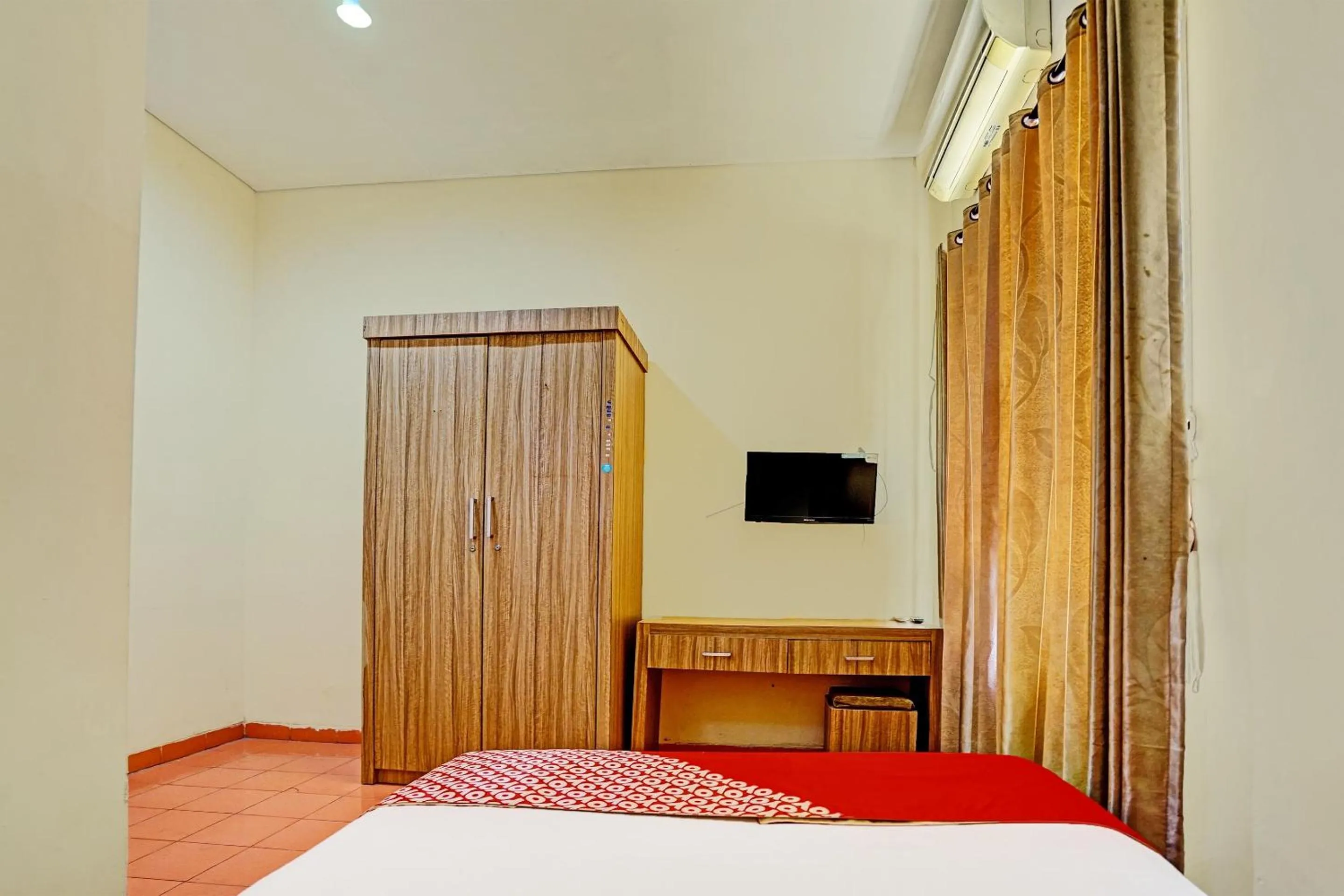 Bedroom, Bed in OYO Life 91989 K24 Residence Syariah