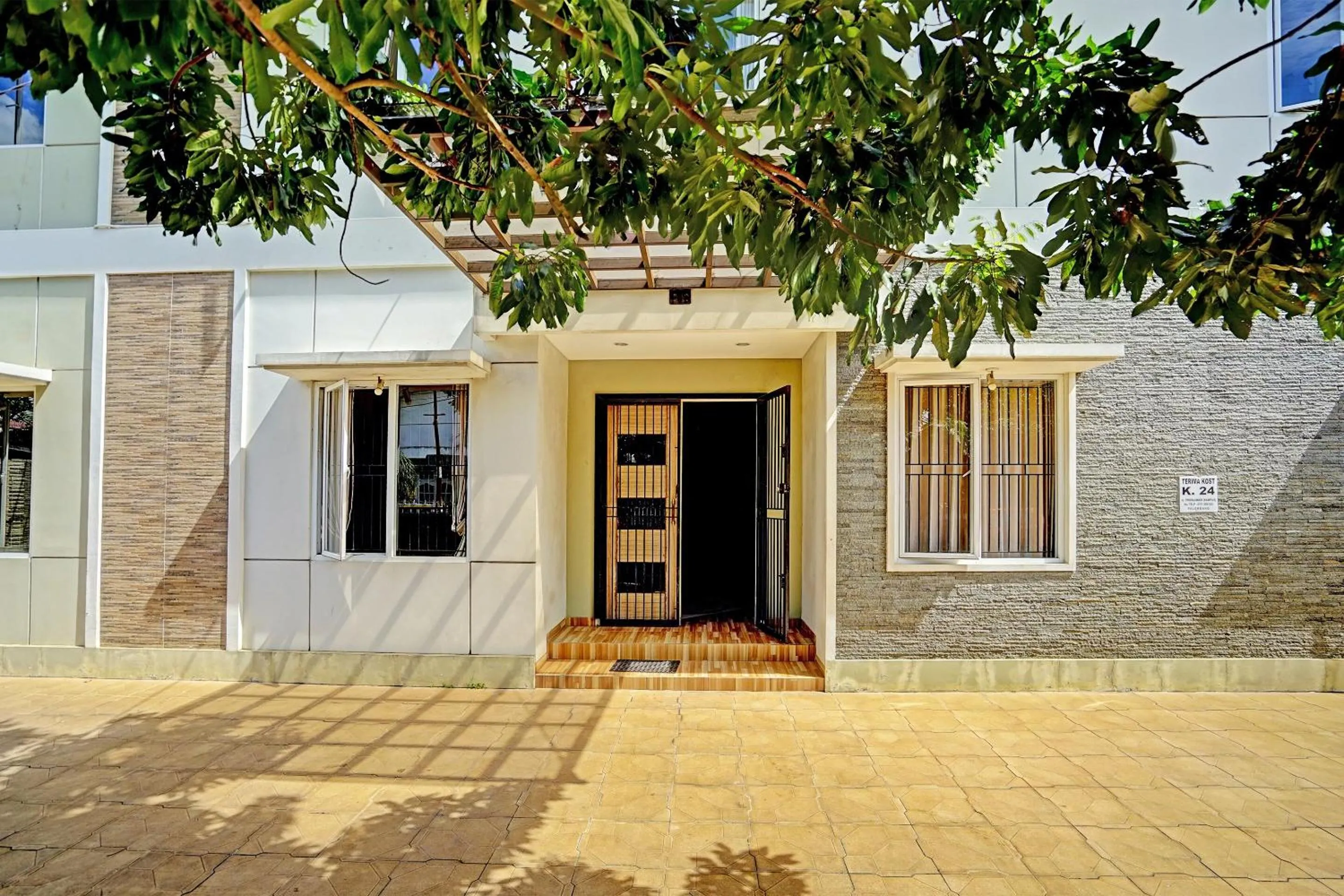 Facade/entrance in OYO Life 91989 K24 Residence Syariah