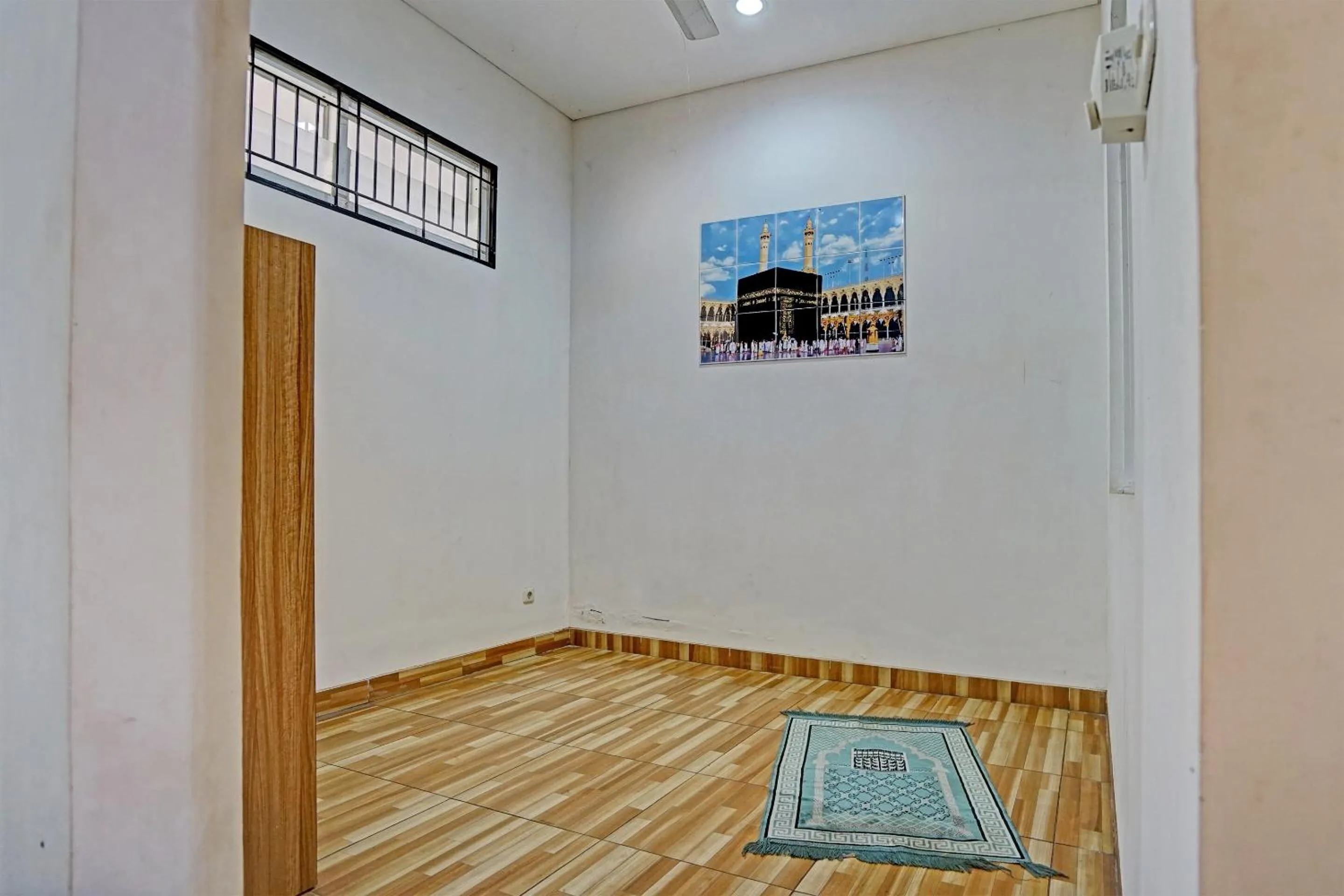 Lobby or reception in OYO Life 91989 K24 Residence Syariah