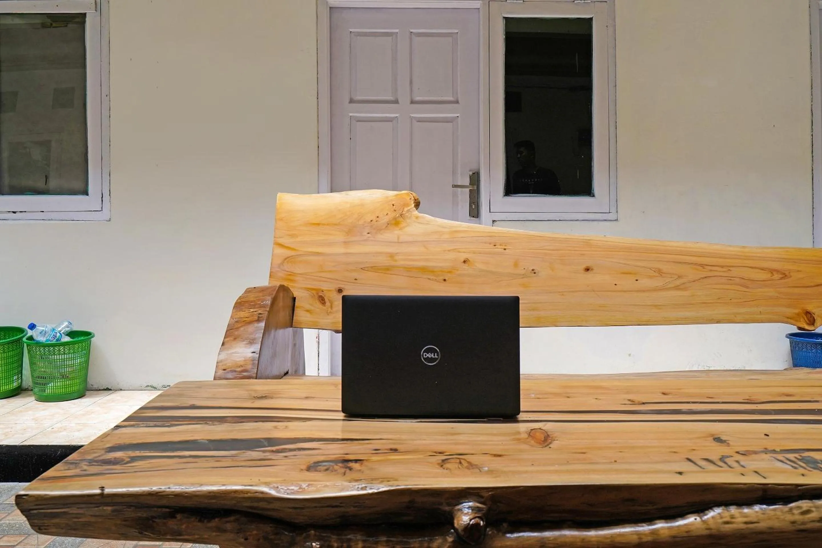 Lobby or reception in SPOT ON 91993 Pondok Hs Padalarang Syariah