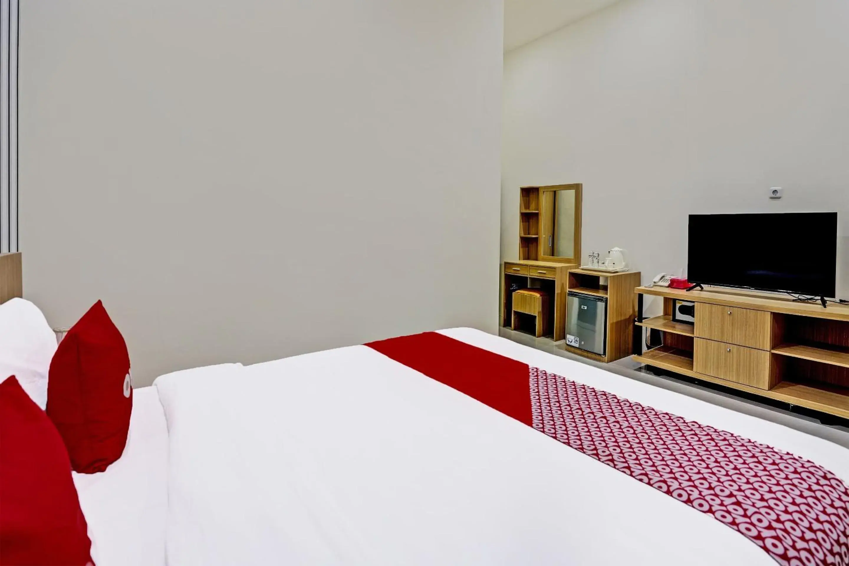 Bedroom, Bed in OYO 91997 Edhotel Smk Models Syariah Bedroom, Bed in OYO 91997 Edhotel Smk Models Syariah