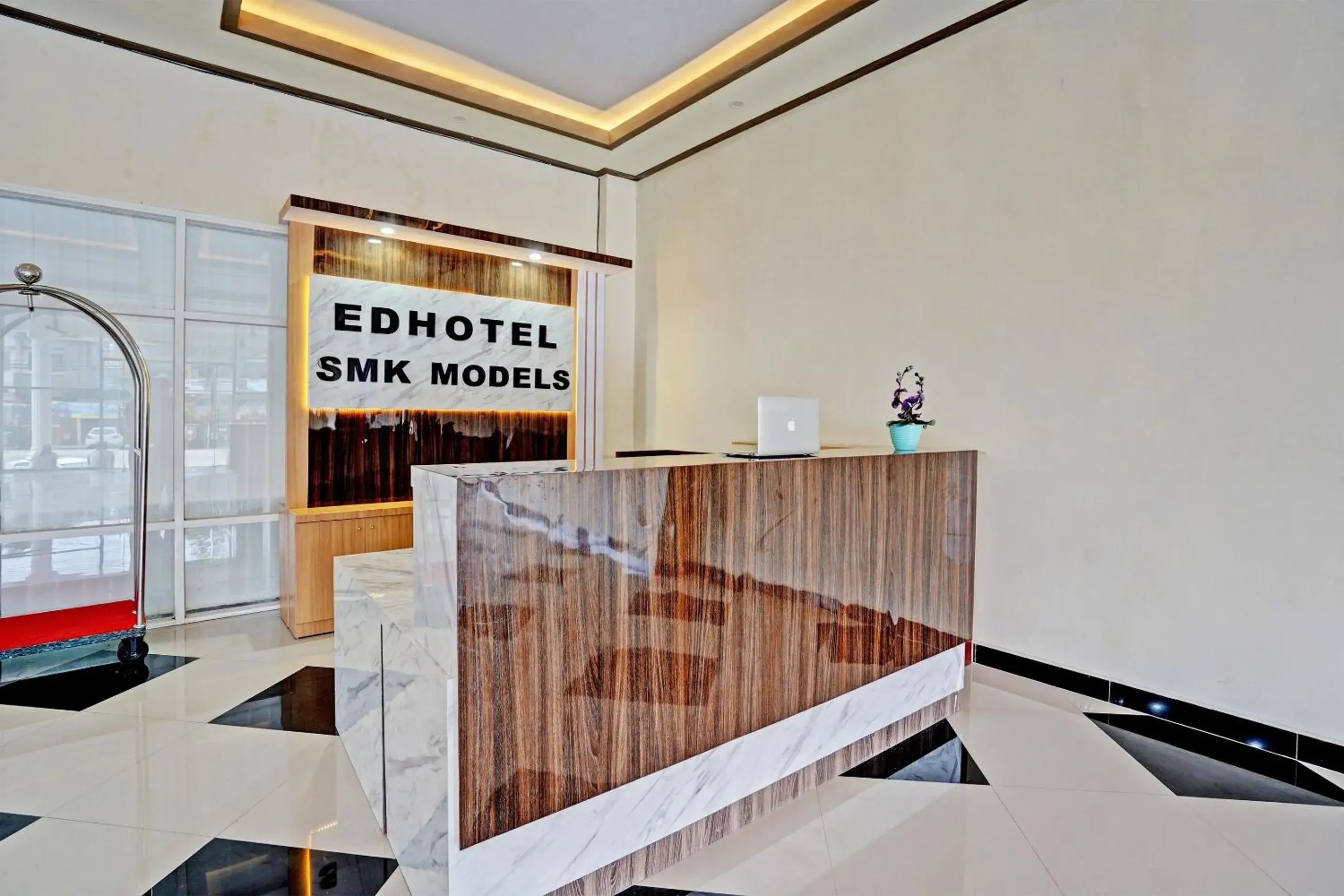Lobby or reception in OYO 91997 Edhotel Smk Models Syariah Lobby or reception in OYO 91997 Edhotel Smk Models Syariah