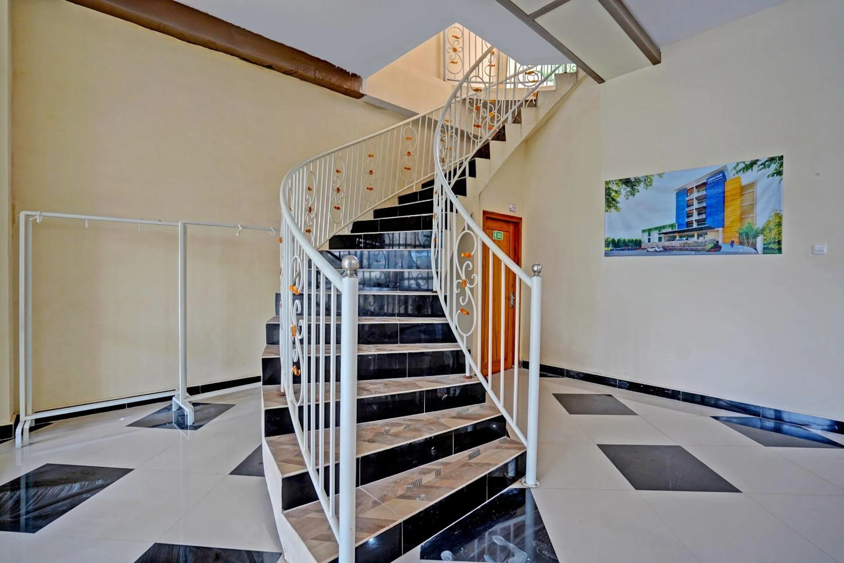 Lobby or reception in OYO 91997 Edhotel Smk Models Syariah