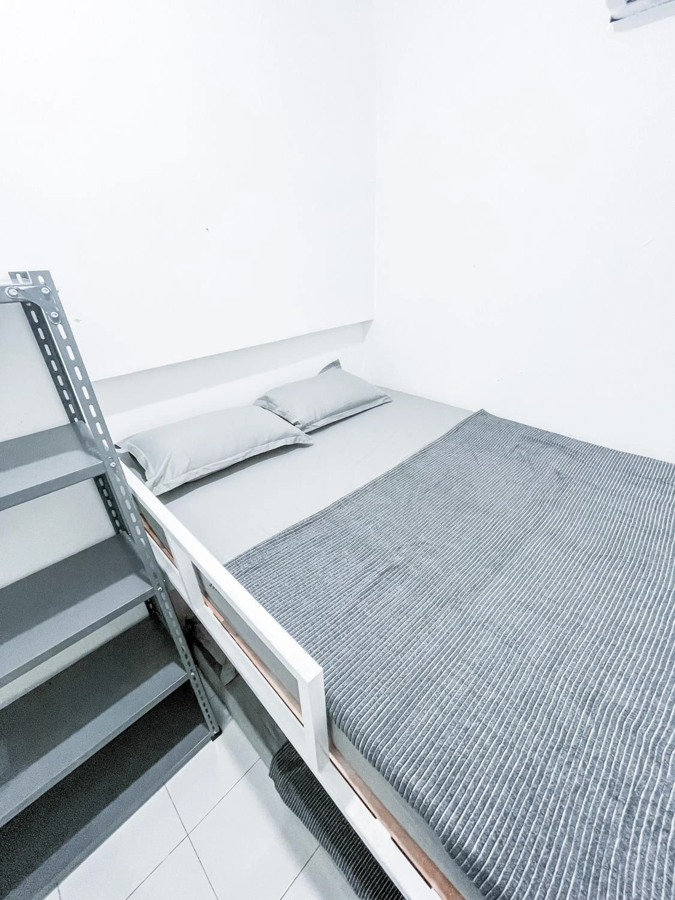Bed in Stay Hub