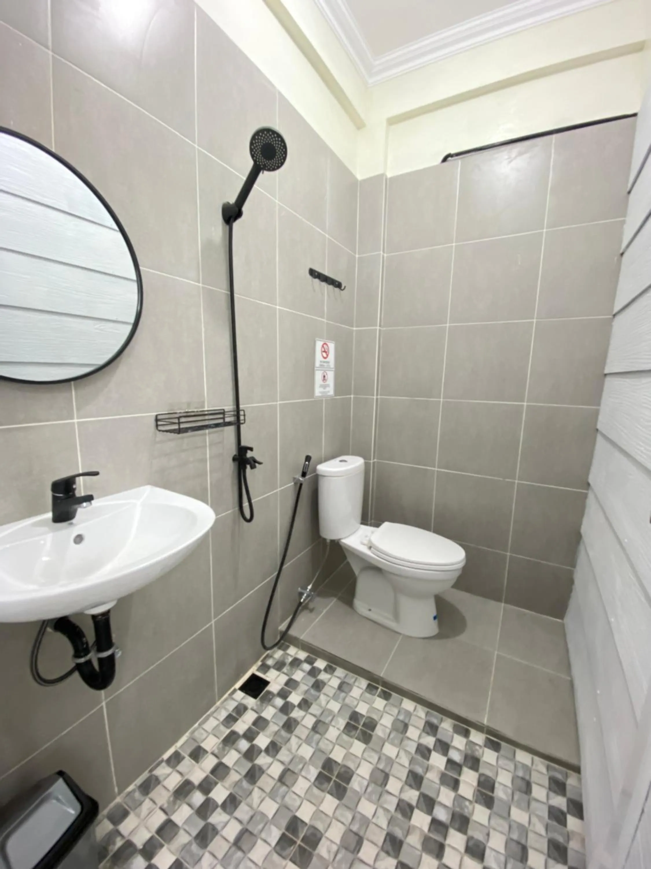 Shower in Stay Hub