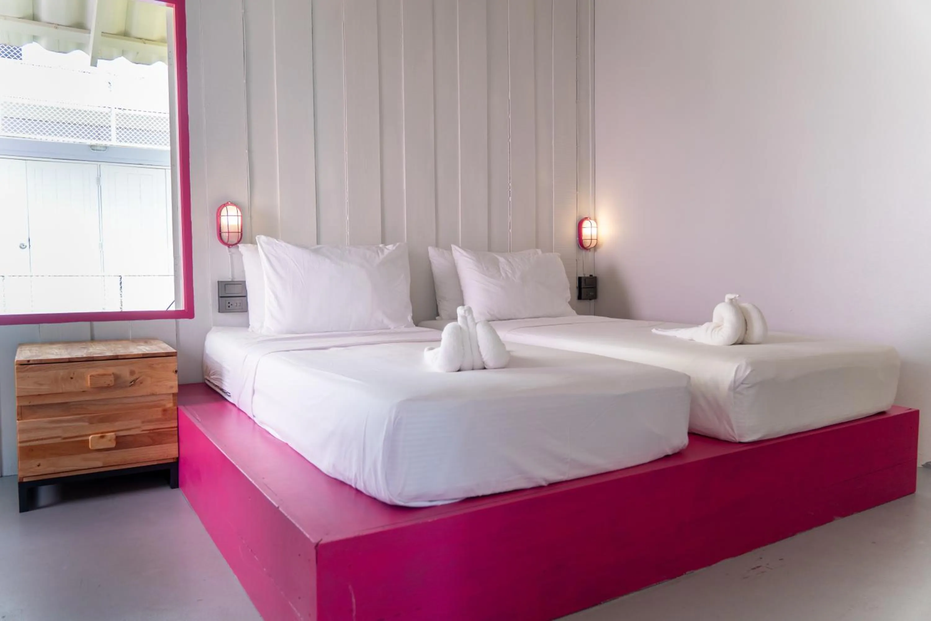 Bed in Slumber Resort Koh Chang