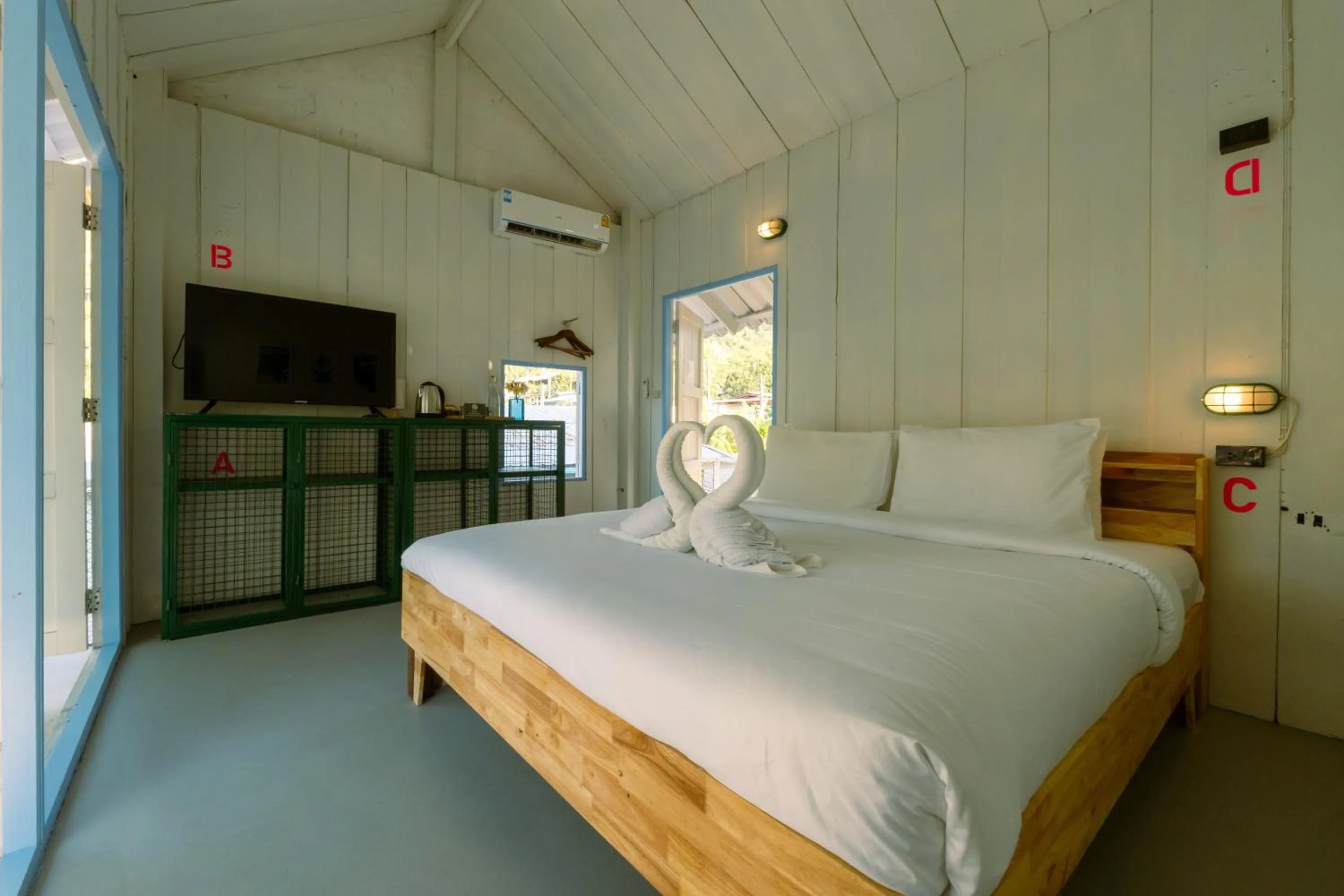 Bedroom, Bed in Slumber Resort Koh Chang