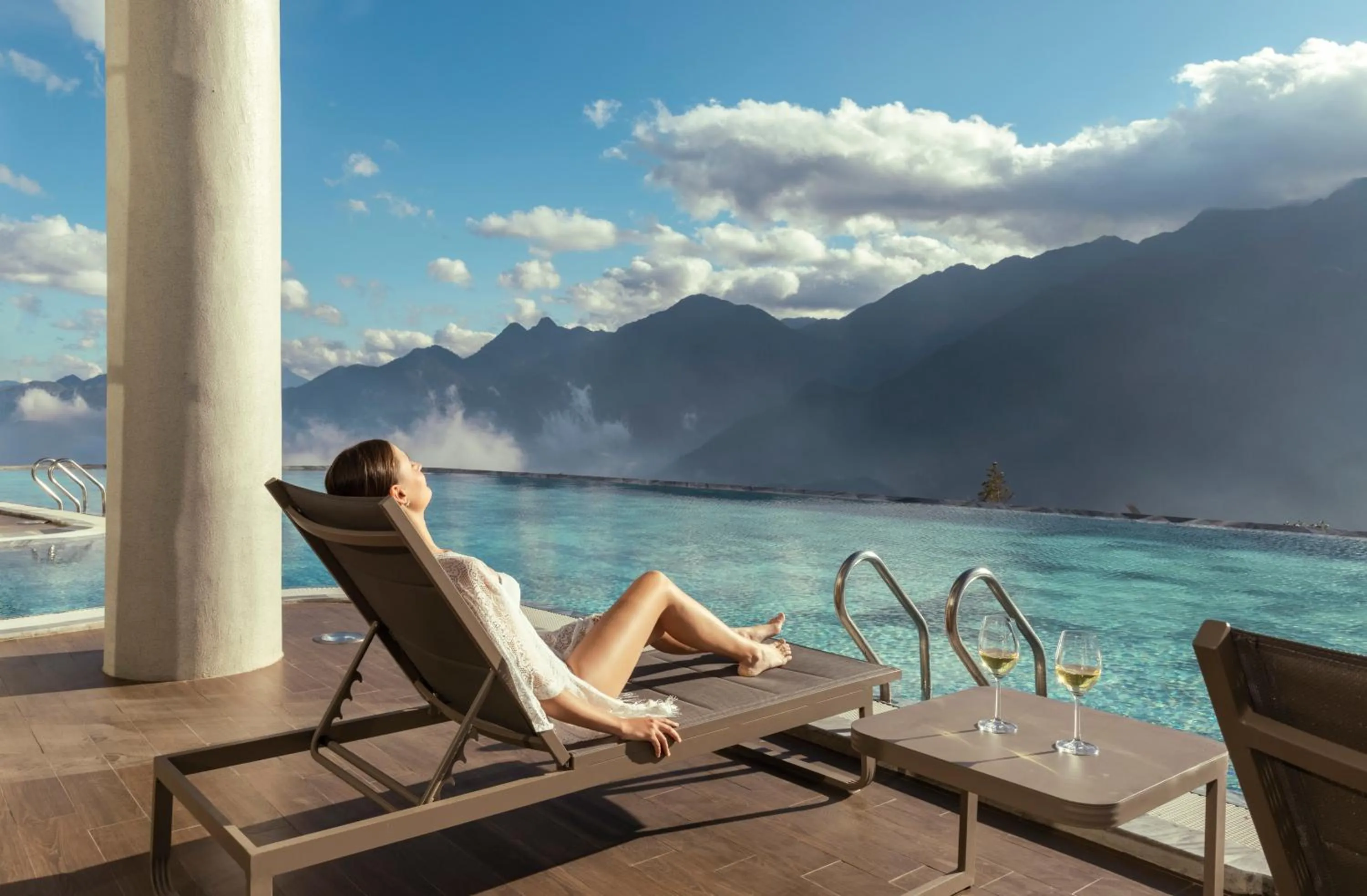 Swimming pool in Lady Hill Sapa Resort