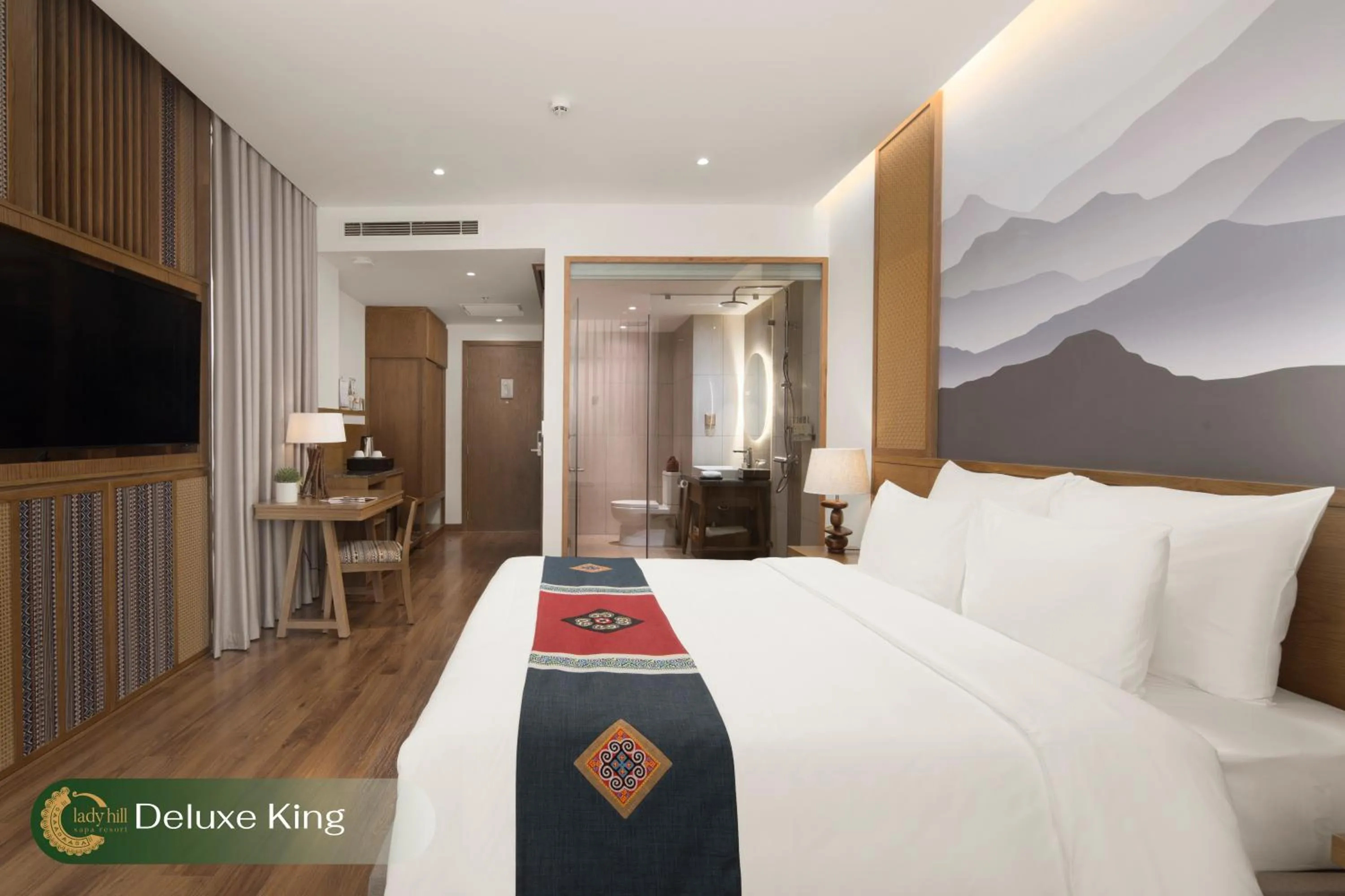 Bed in Lady Hill Sapa Resort