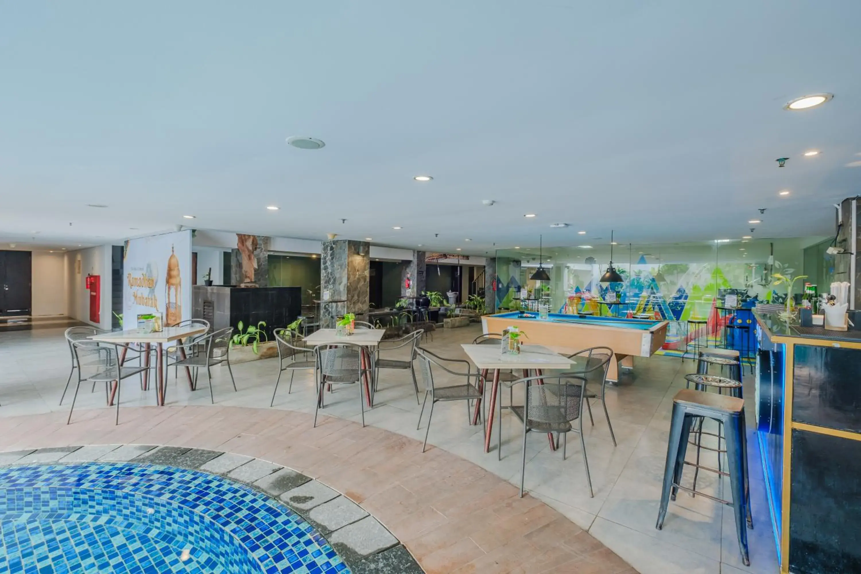 Lounge or bar in Brits Hotel Legian Lounge or bar in Brits Hotel Legian