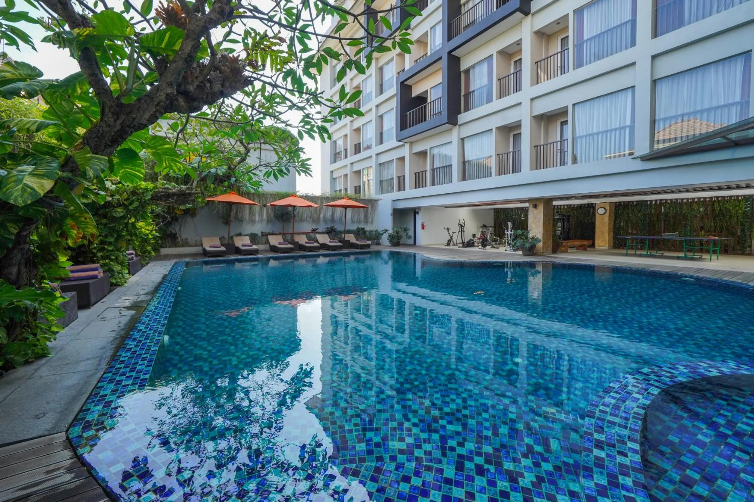 Swimming pool in Brits Hotel Legian