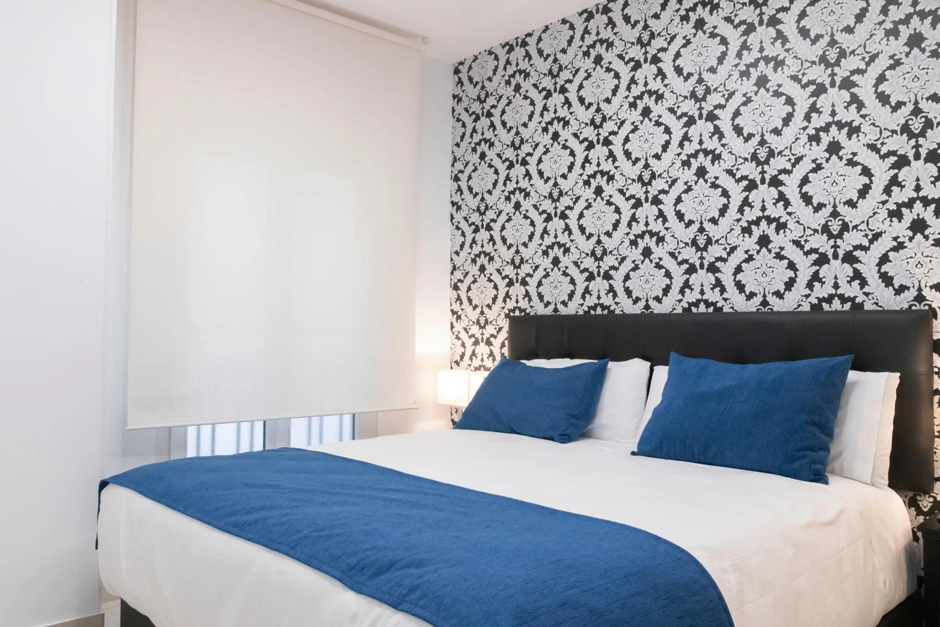 Bedroom, Bed in Hostal Boutique I Host You