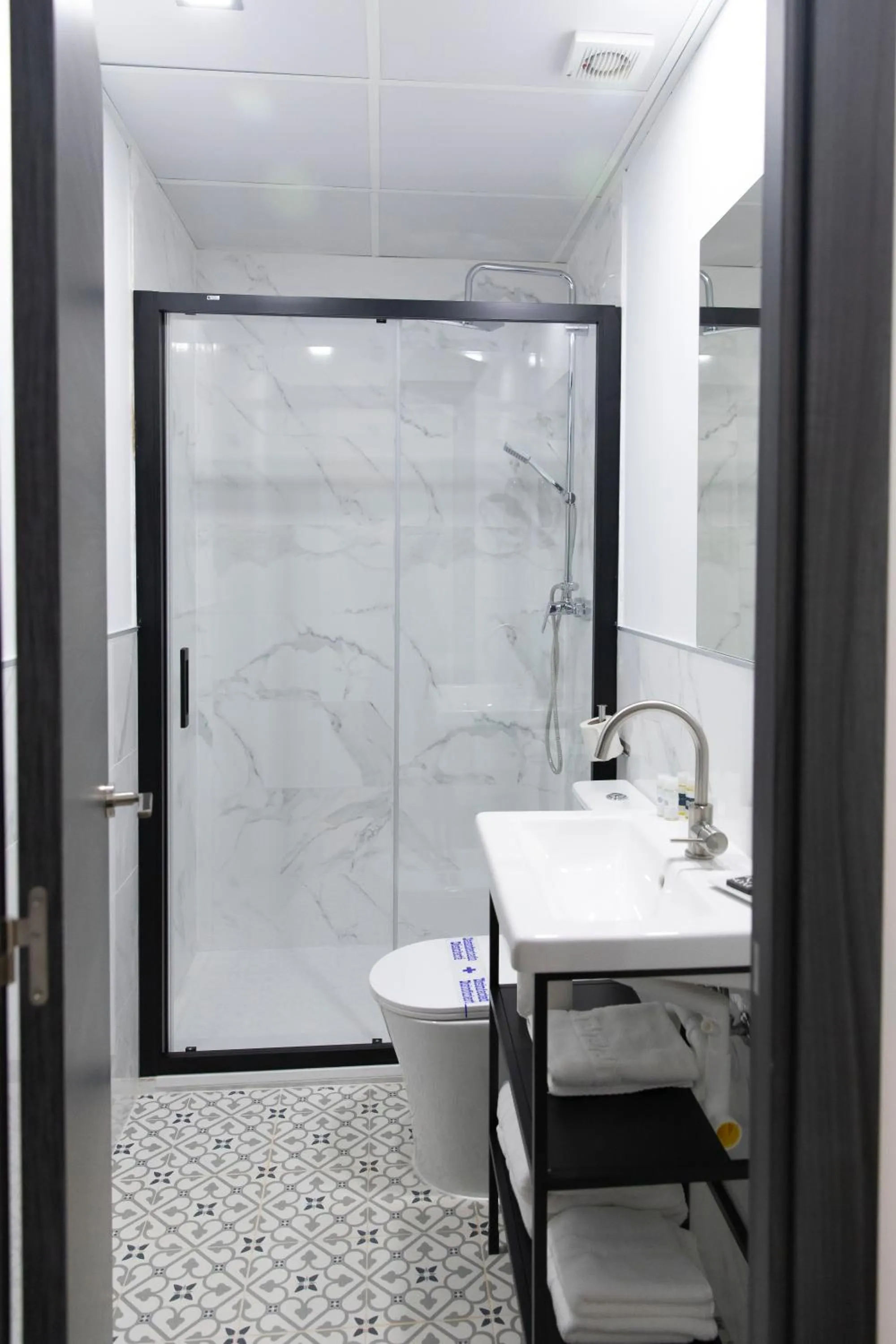 Toilet in Hostal Boutique I Host You