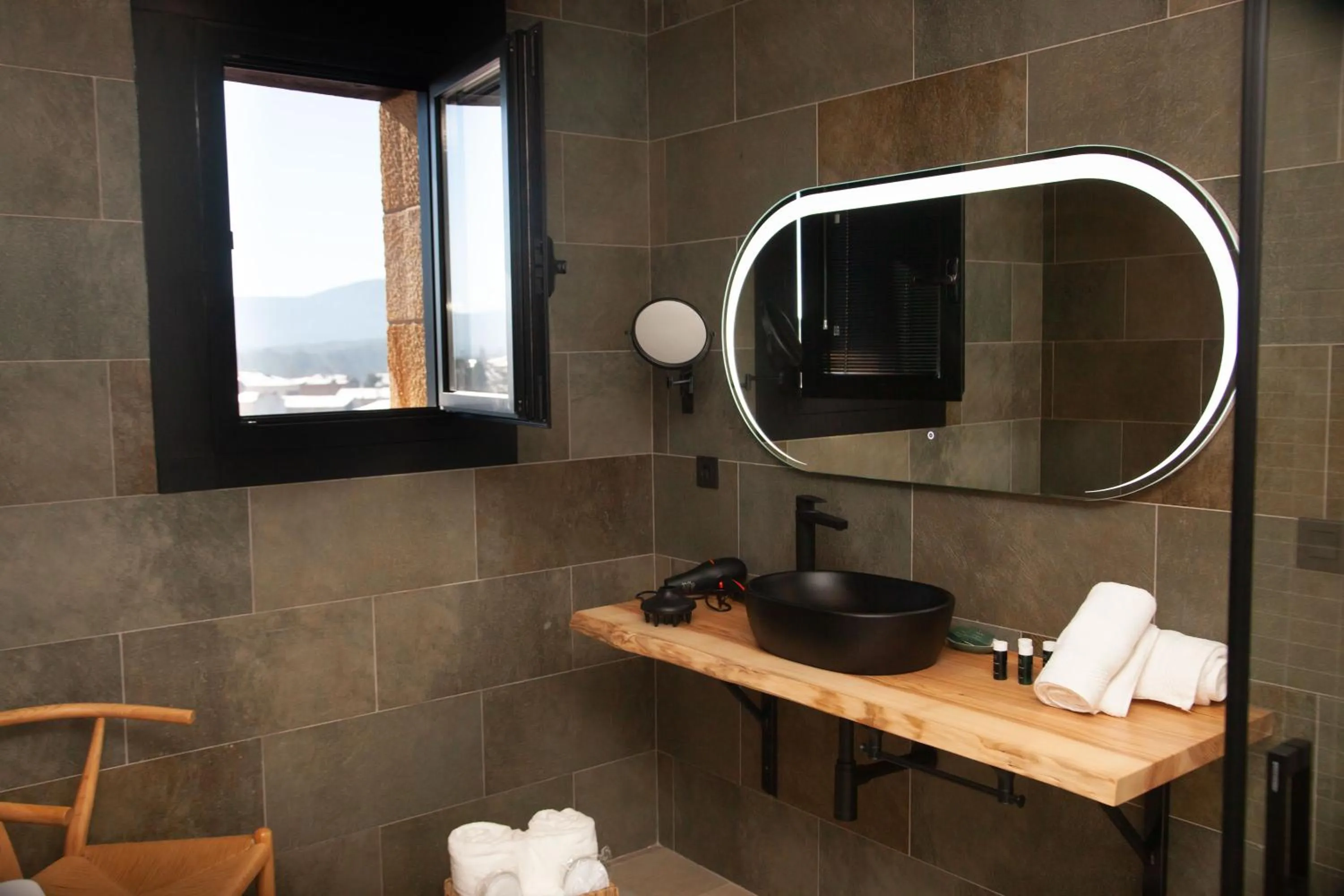 Duruelo Mountain Suites