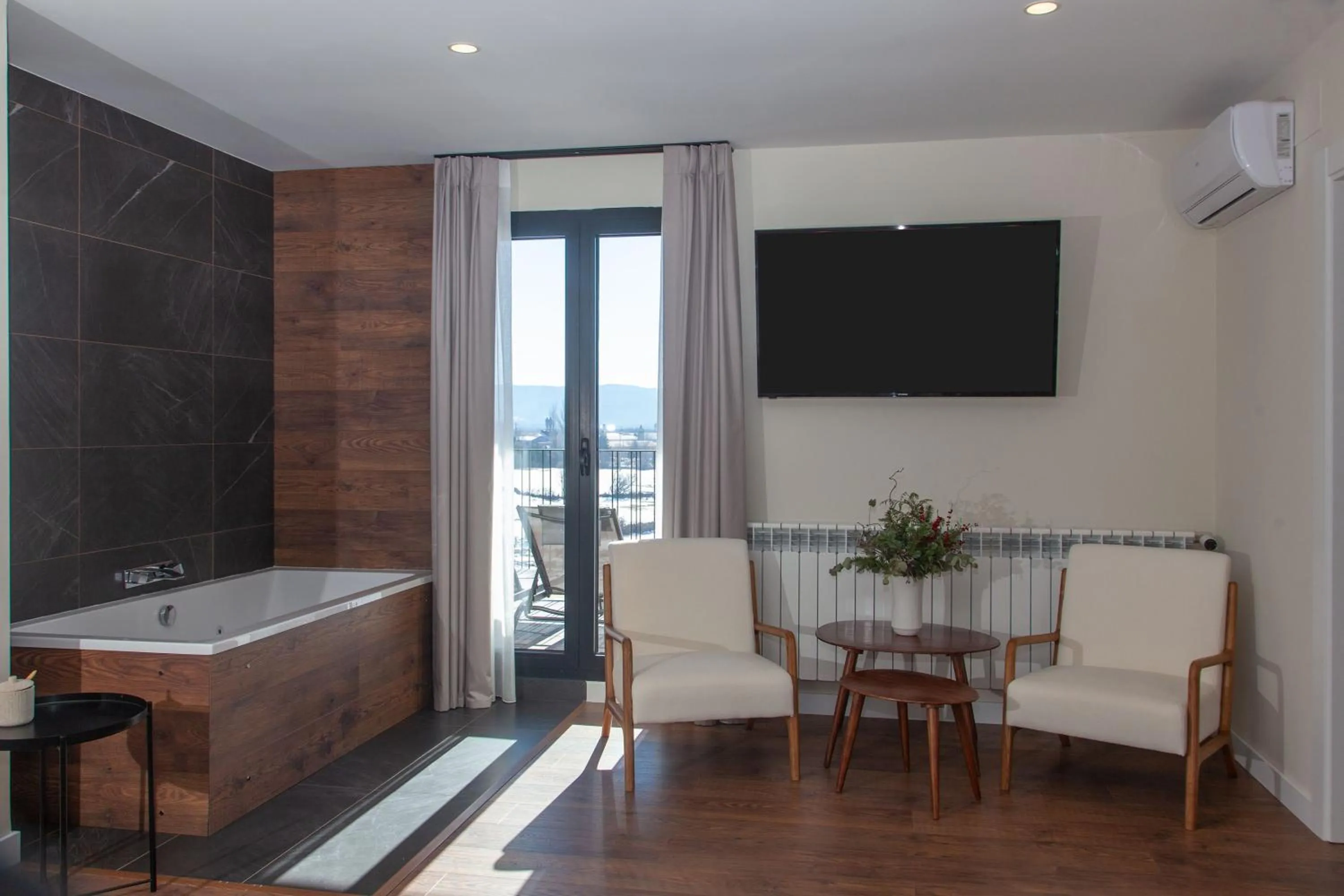 Duruelo Mountain Suites