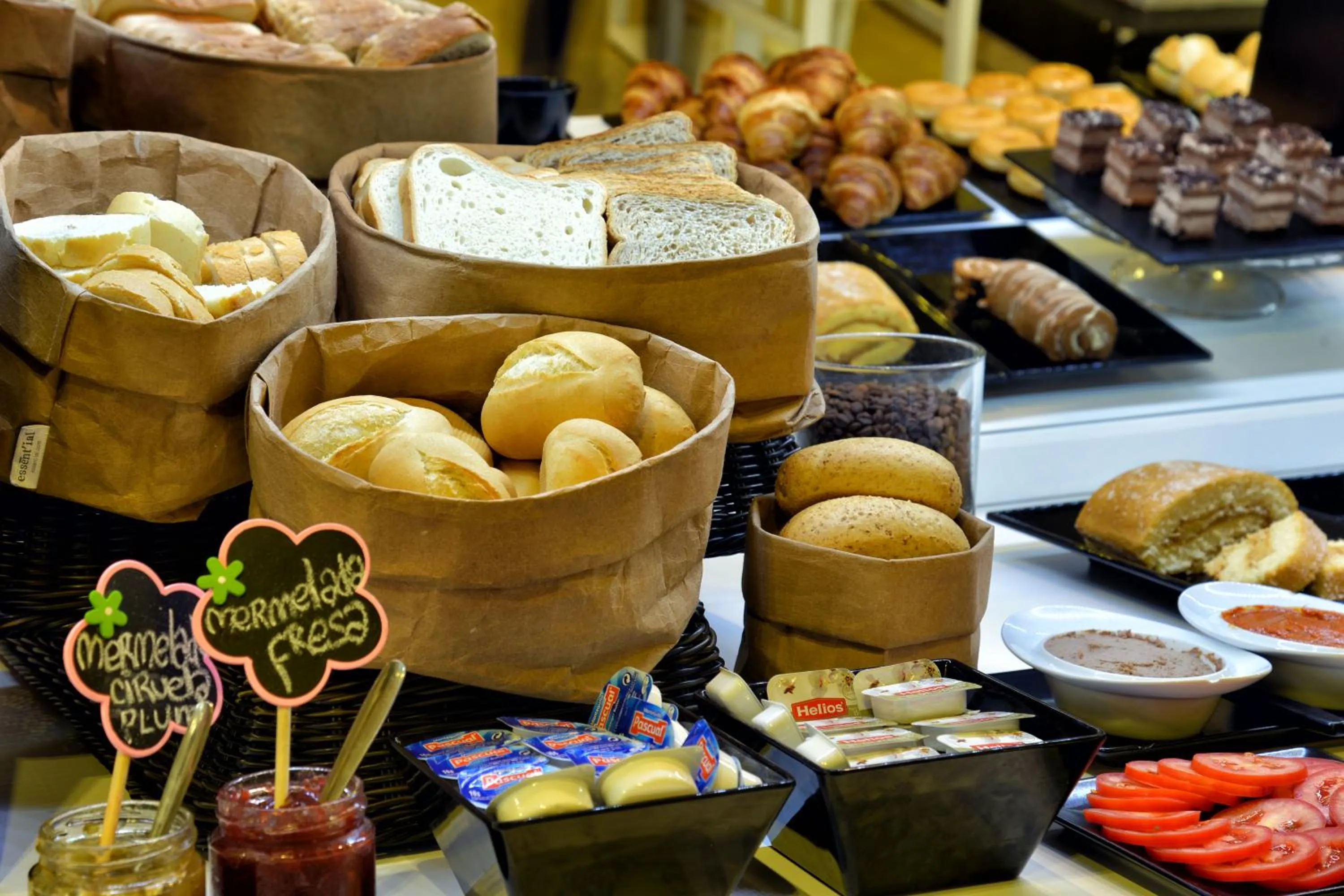 Buffet breakfast in Atarazanas Málaga Boutique Hotel