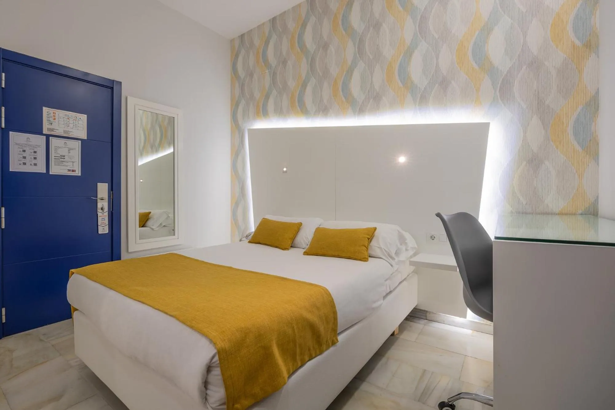 Bedroom, Bed in Atarazanas Málaga Boutique Hotel