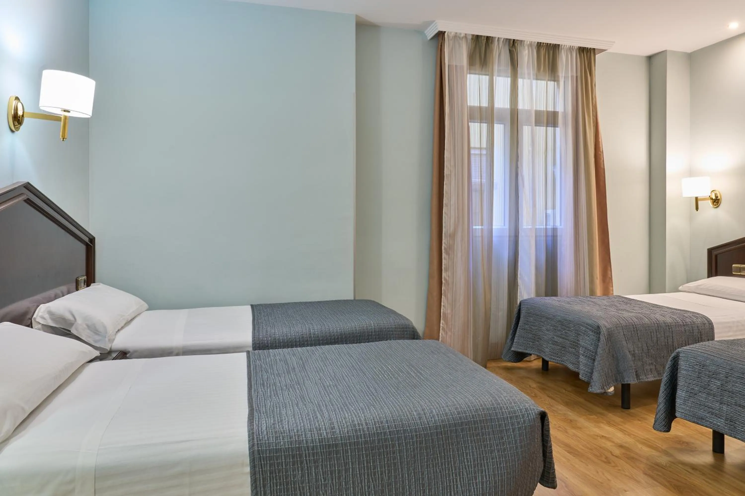 Photo of the whole room, Bed in Porcel Navas