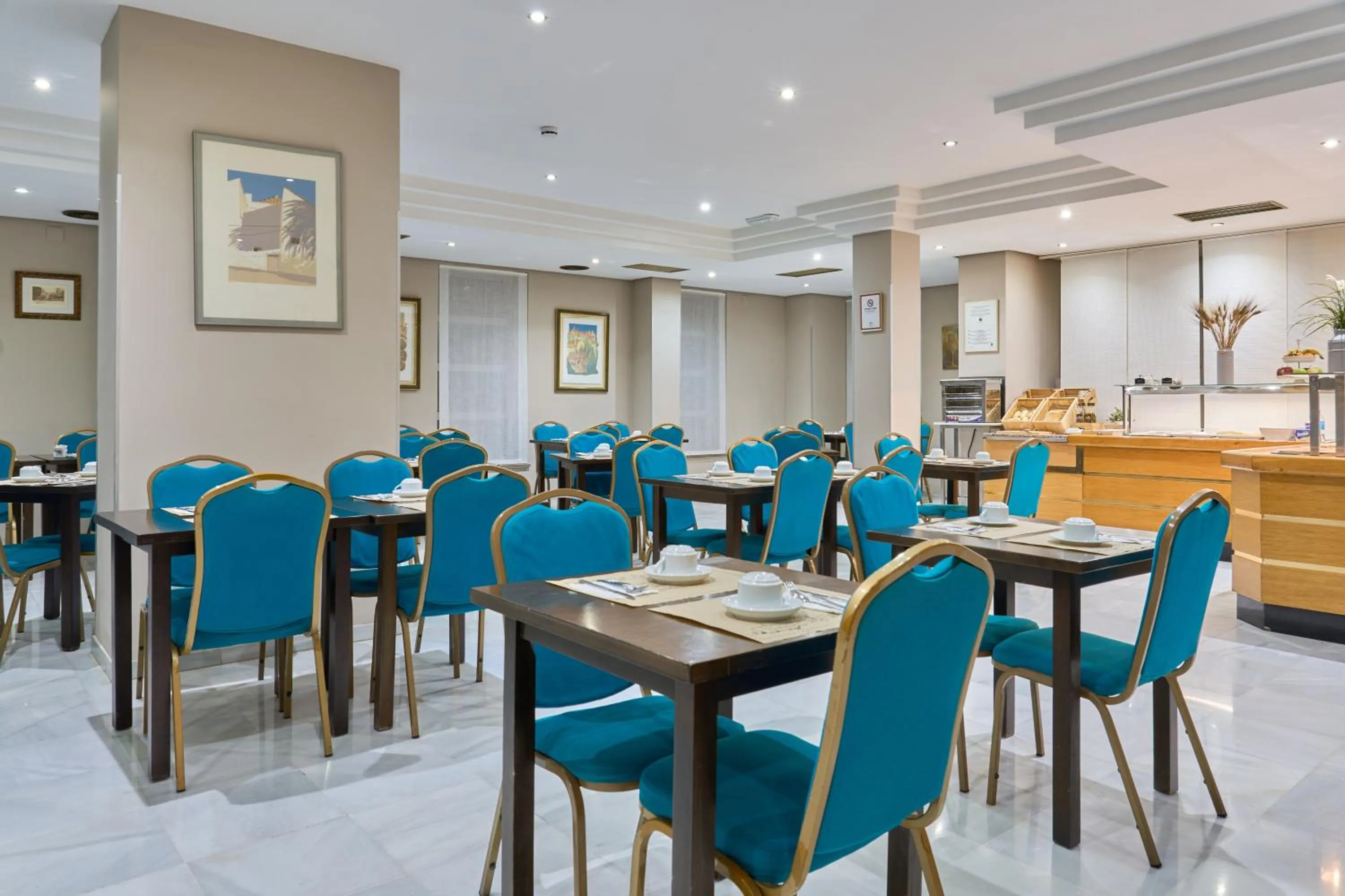 Restaurant/places to eat in Porcel Navas