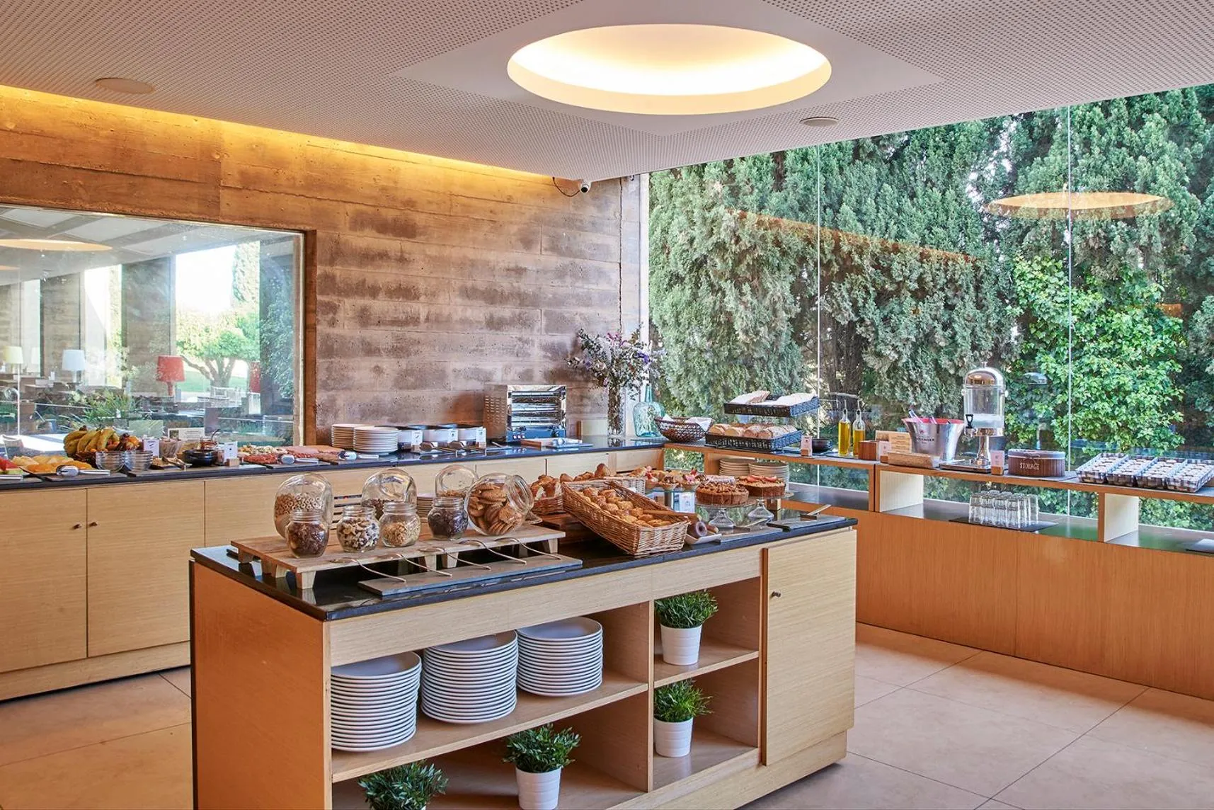 Breakfast in URH - Hotel Molí del Mig