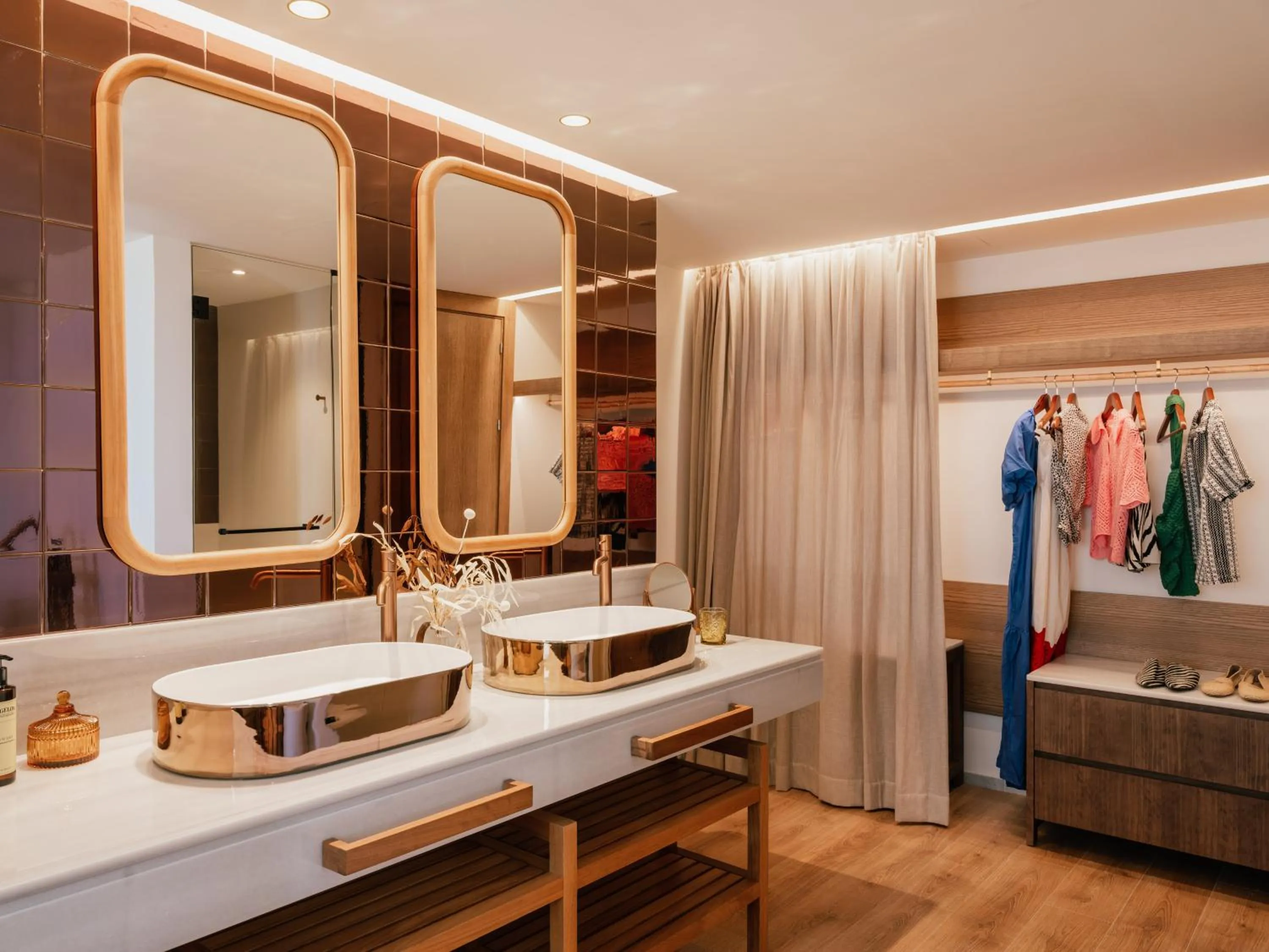 Bathroom in ME Marbella by Meliá