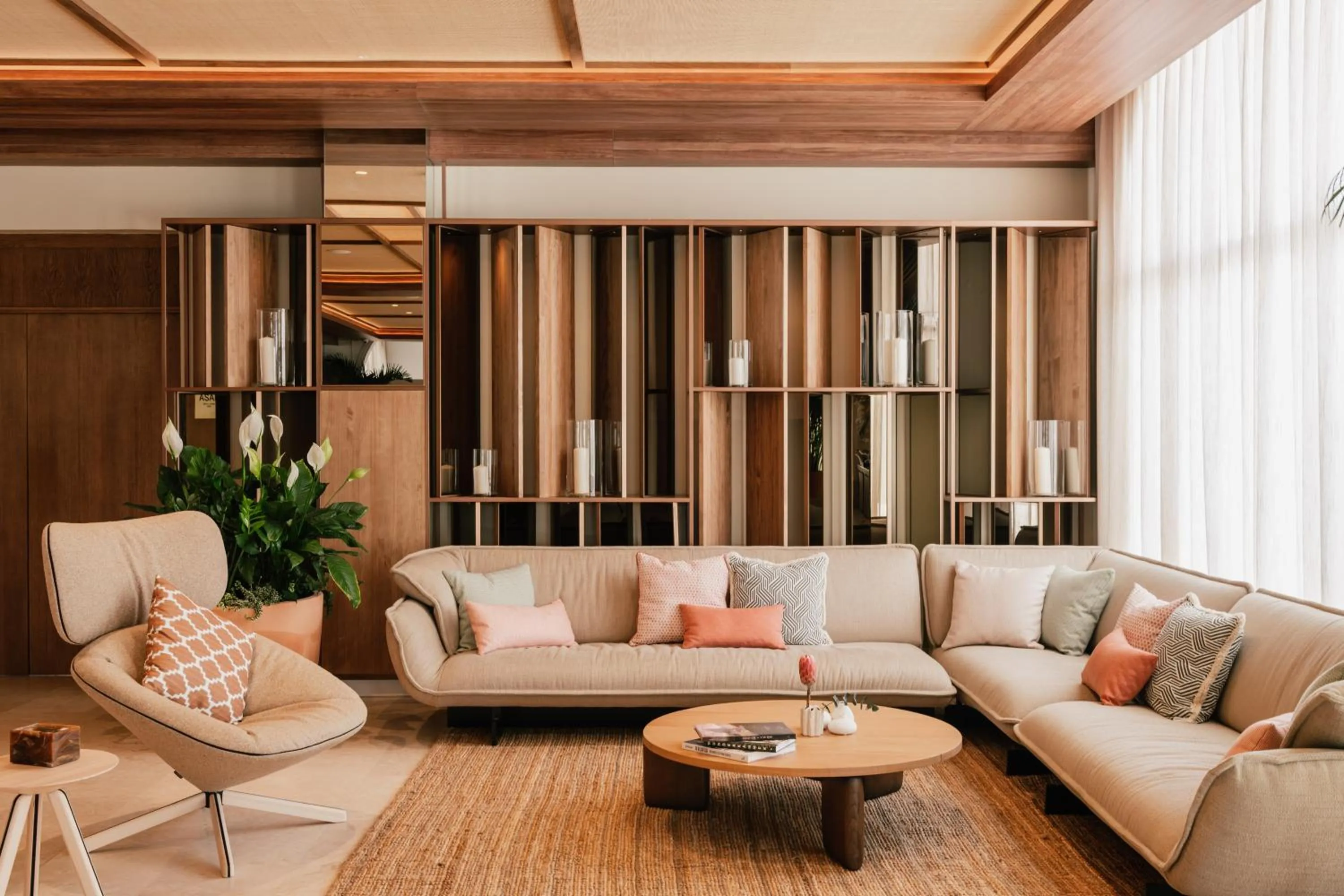 Lobby or reception in ME Marbella by Meliá