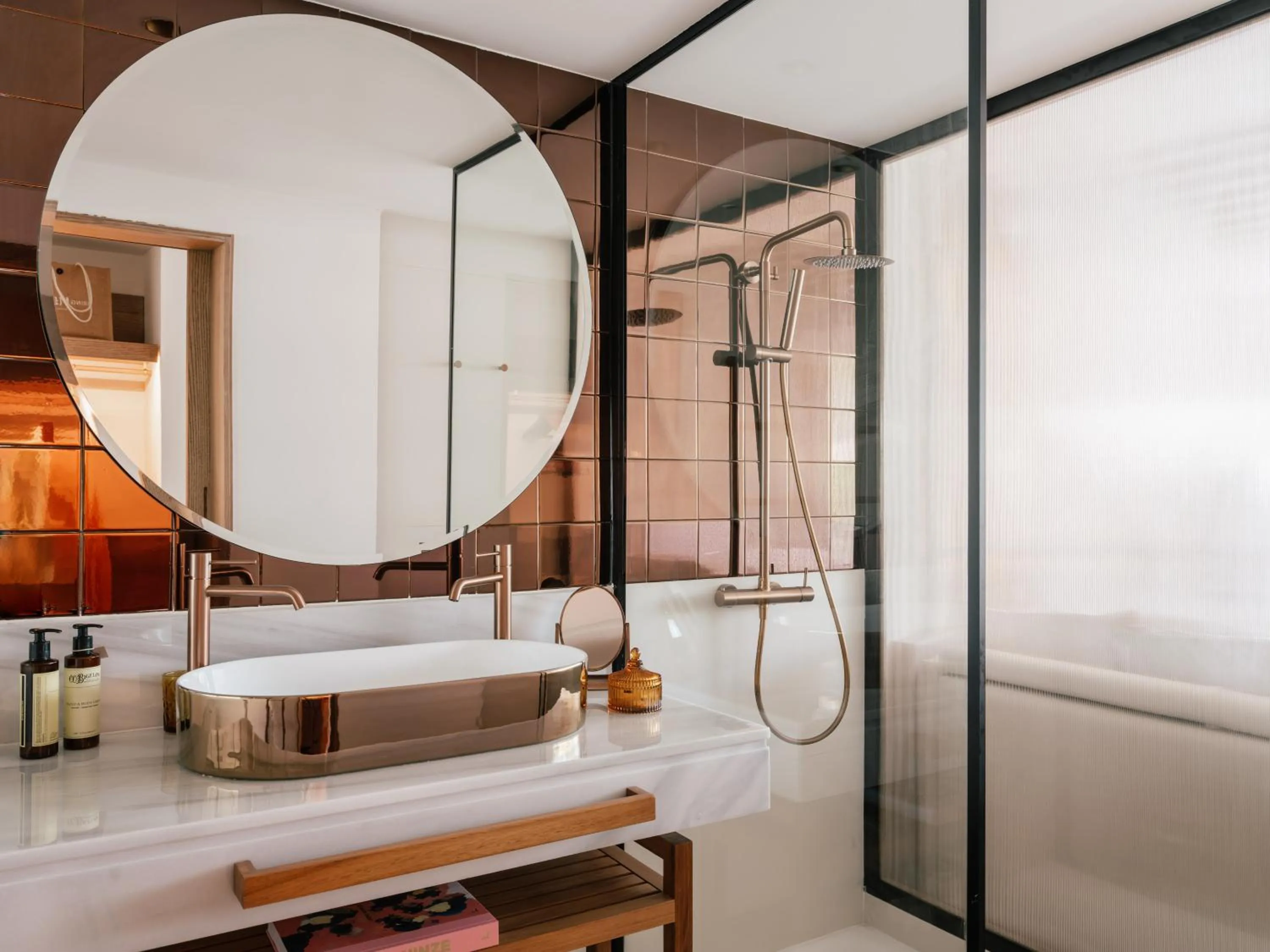 Shower in ME Marbella by Meliá