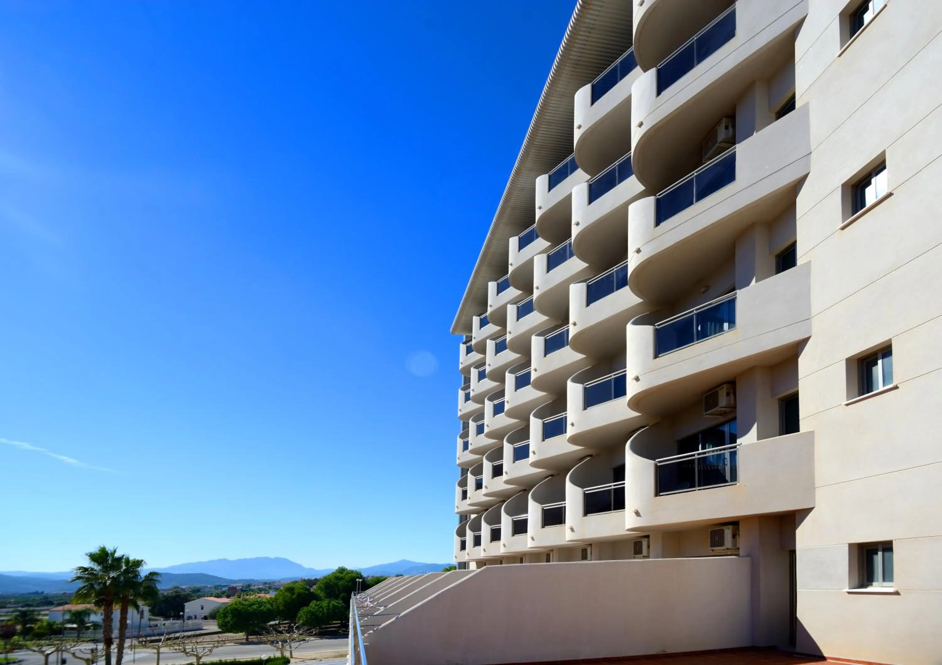 Property building in Hotel Miramar Playa