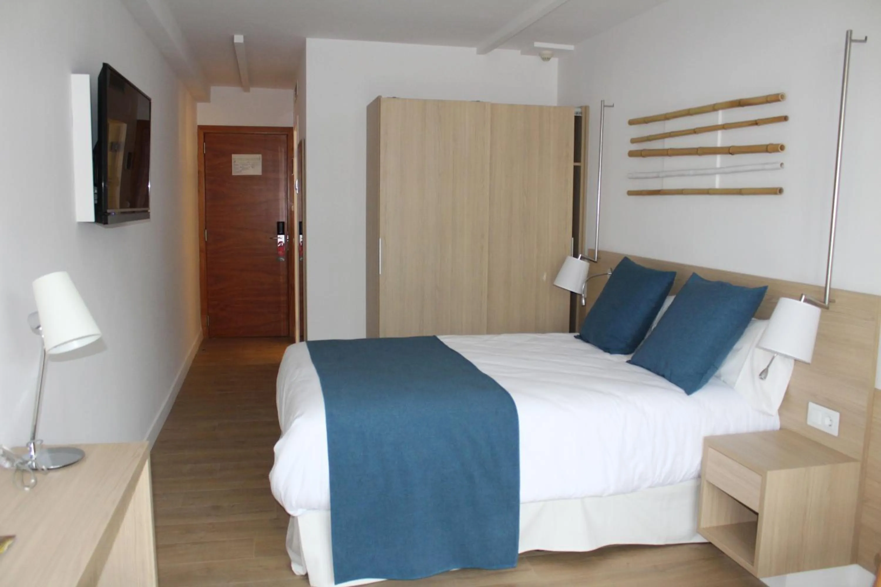 Photo of the whole room, Bed in AQUA Hotel Onabrava & Spa 4*Sup