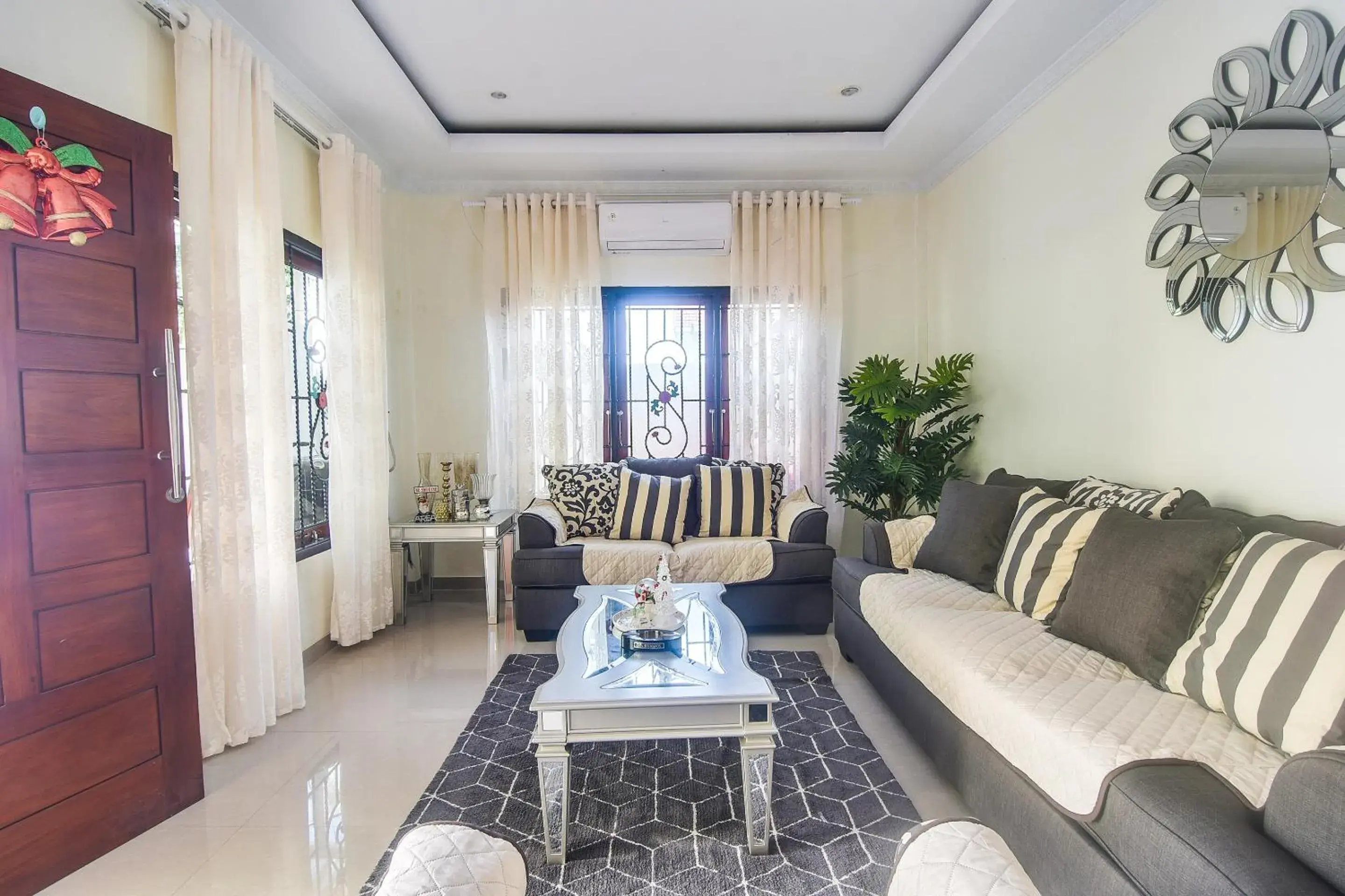 Lobby or reception in Hotel O 3m Kost Dan Homestay Lobby or reception in Hotel O 3m Kost Dan Homestay