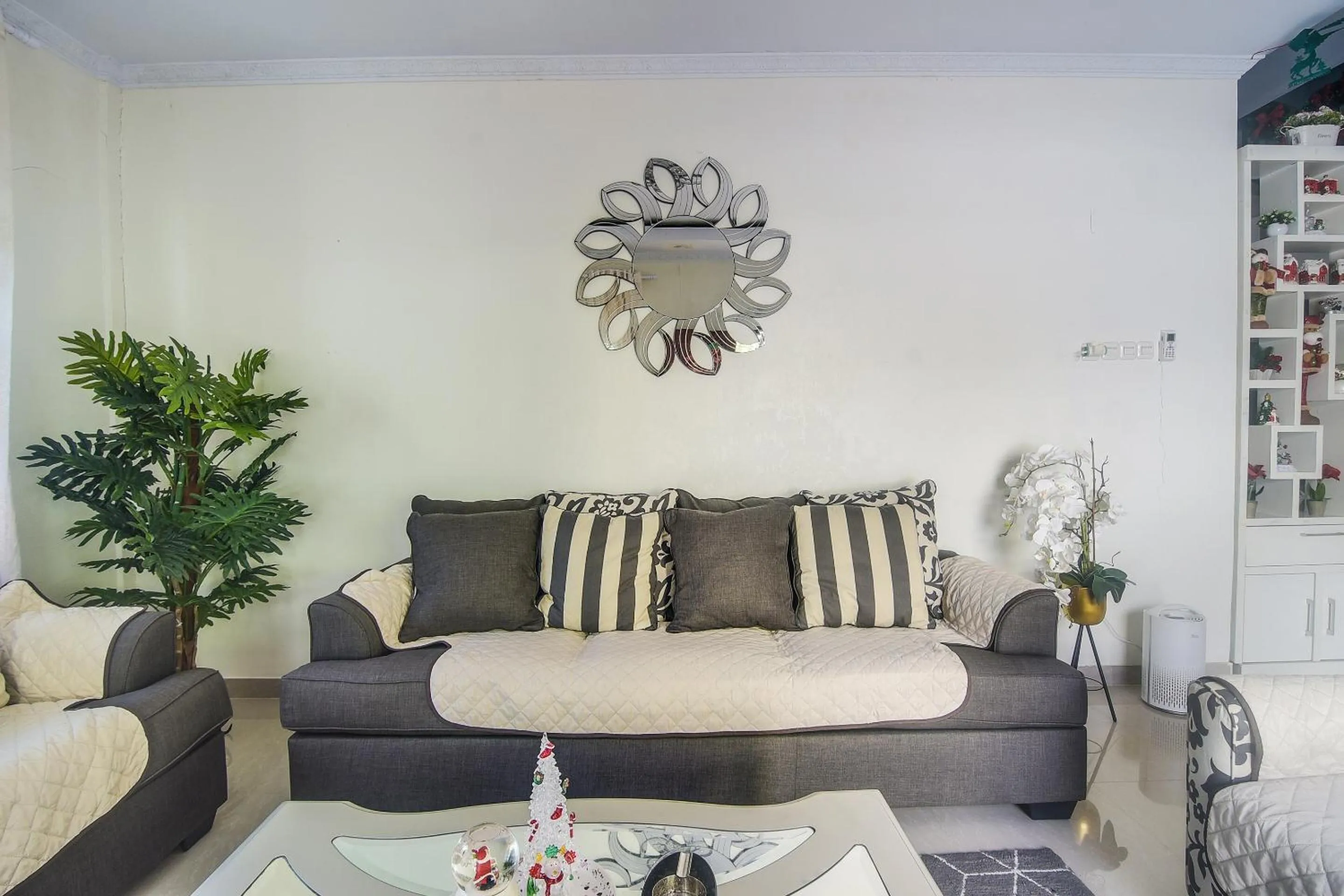 Lobby or reception in Hotel O 3m Kost Dan Homestay