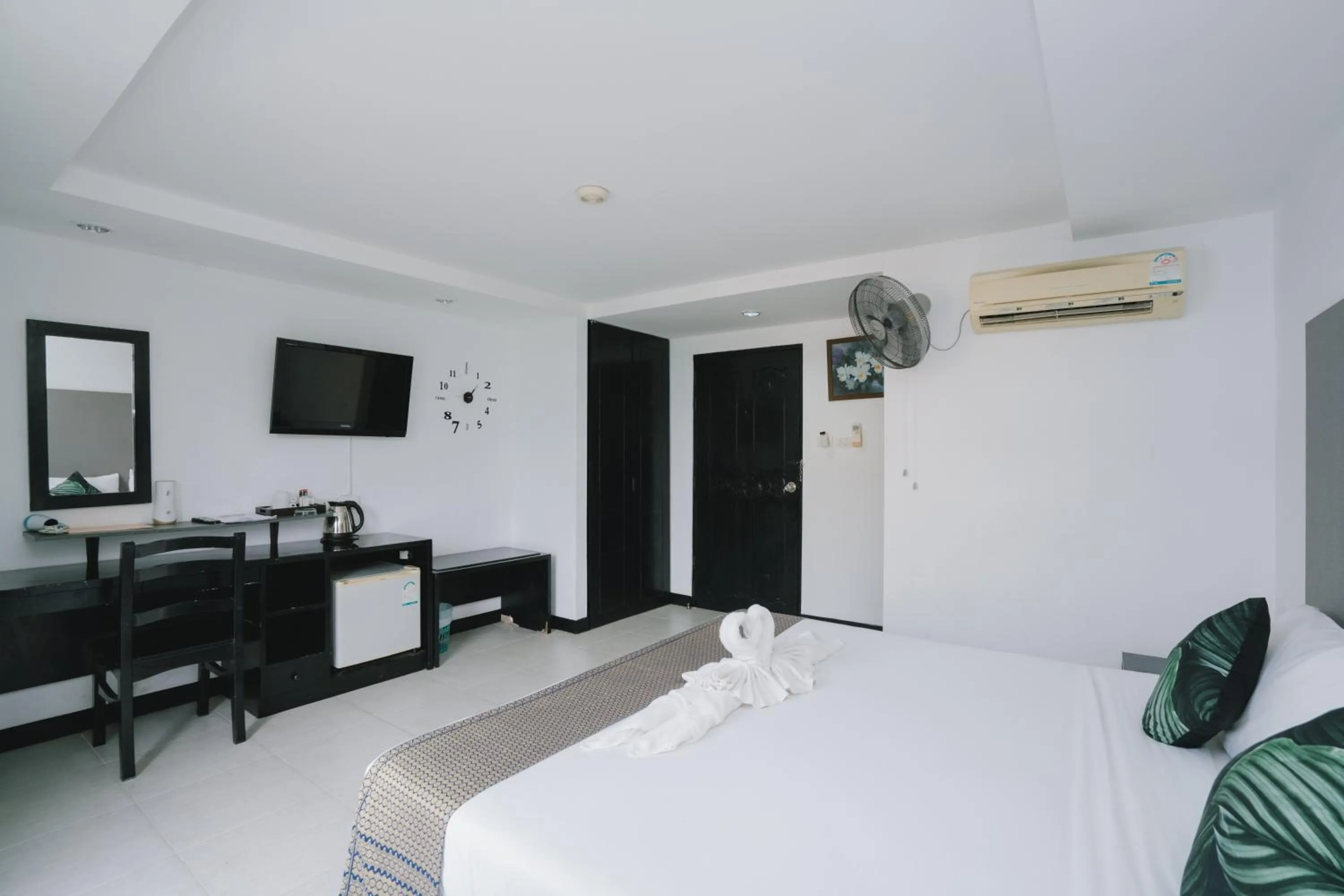Bedroom, Bed in Noble House Patong