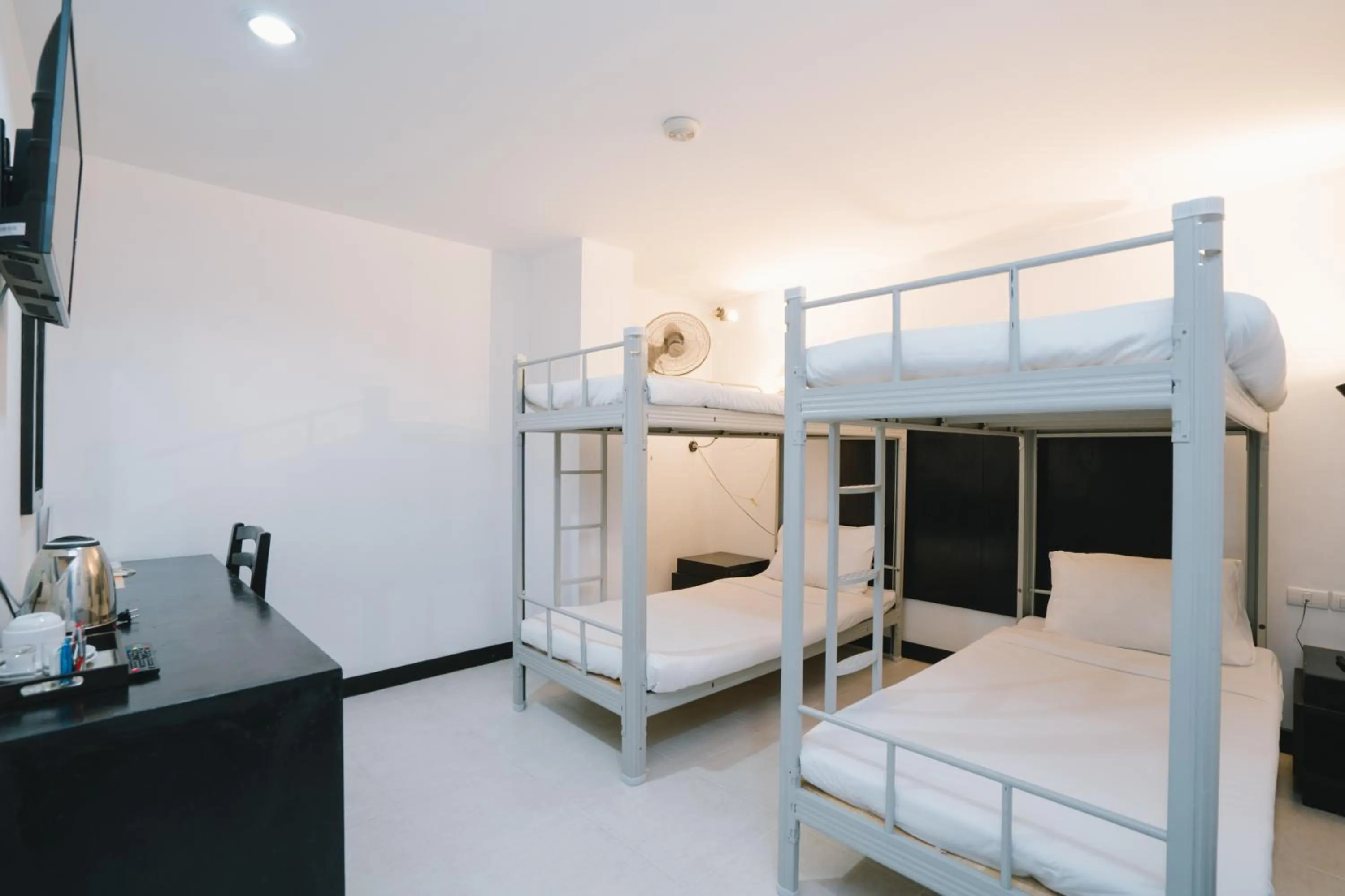 bunk bed, Bed in Noble House Patong