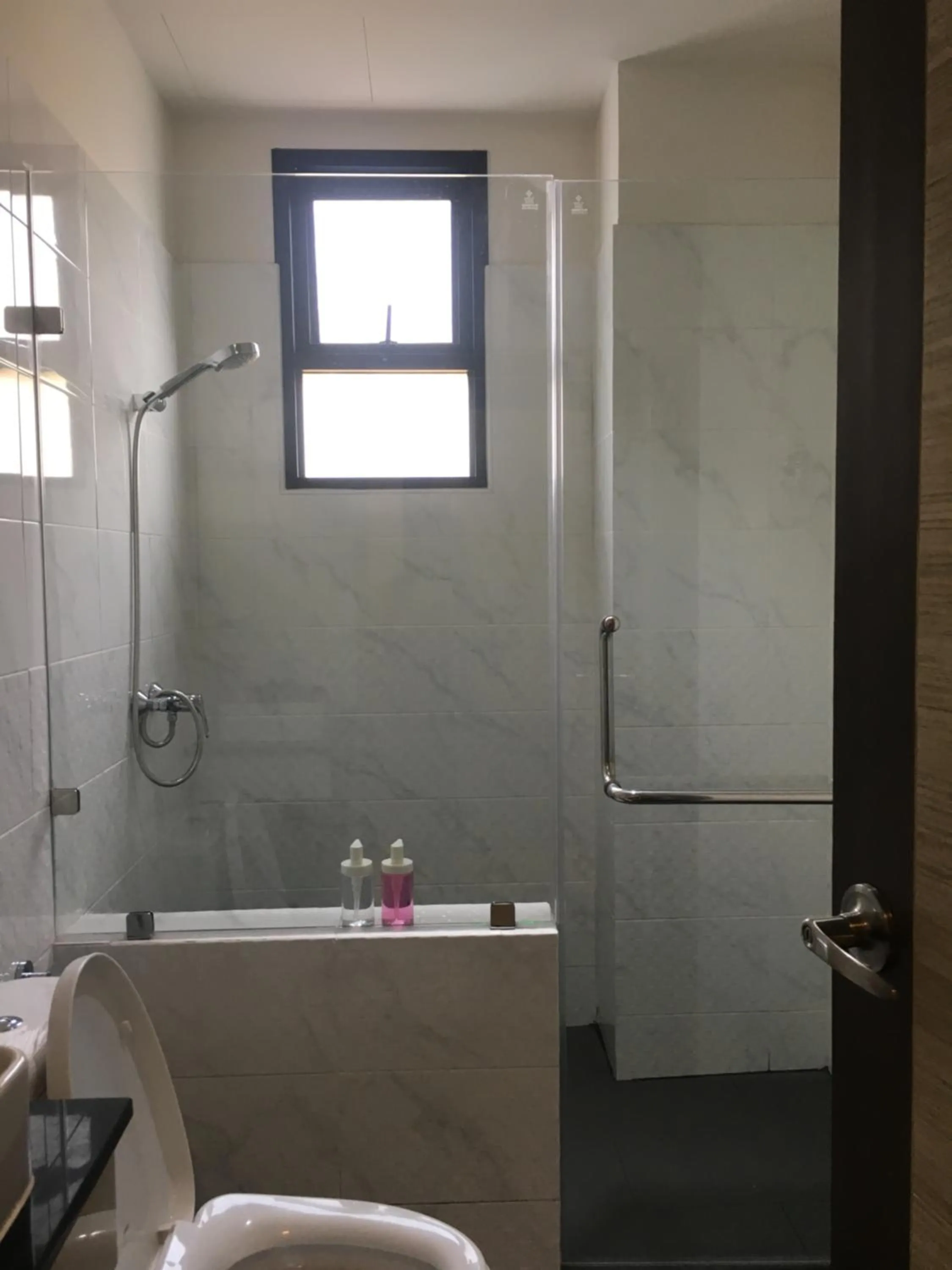 Shower in I AM O'TEL Patong