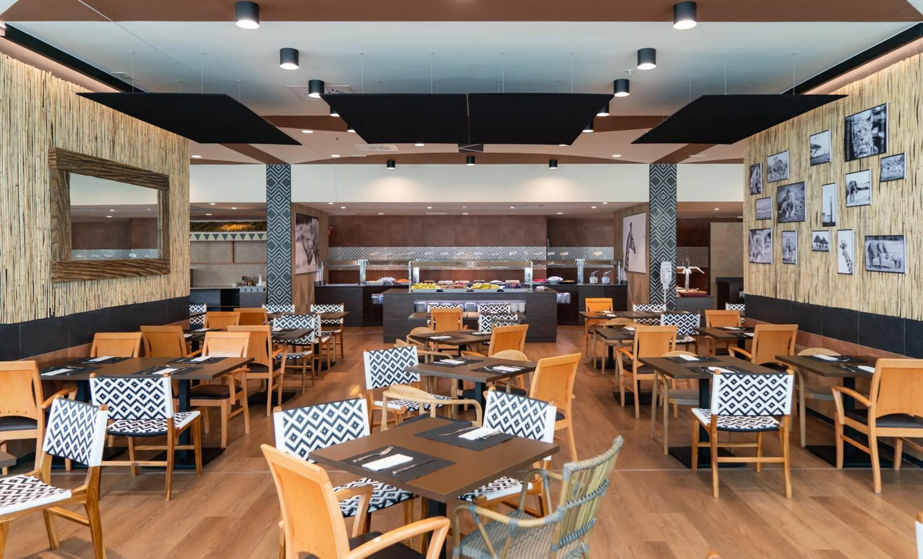 Restaurant/places to eat in Medplaya Hotel Flamingo Oasis