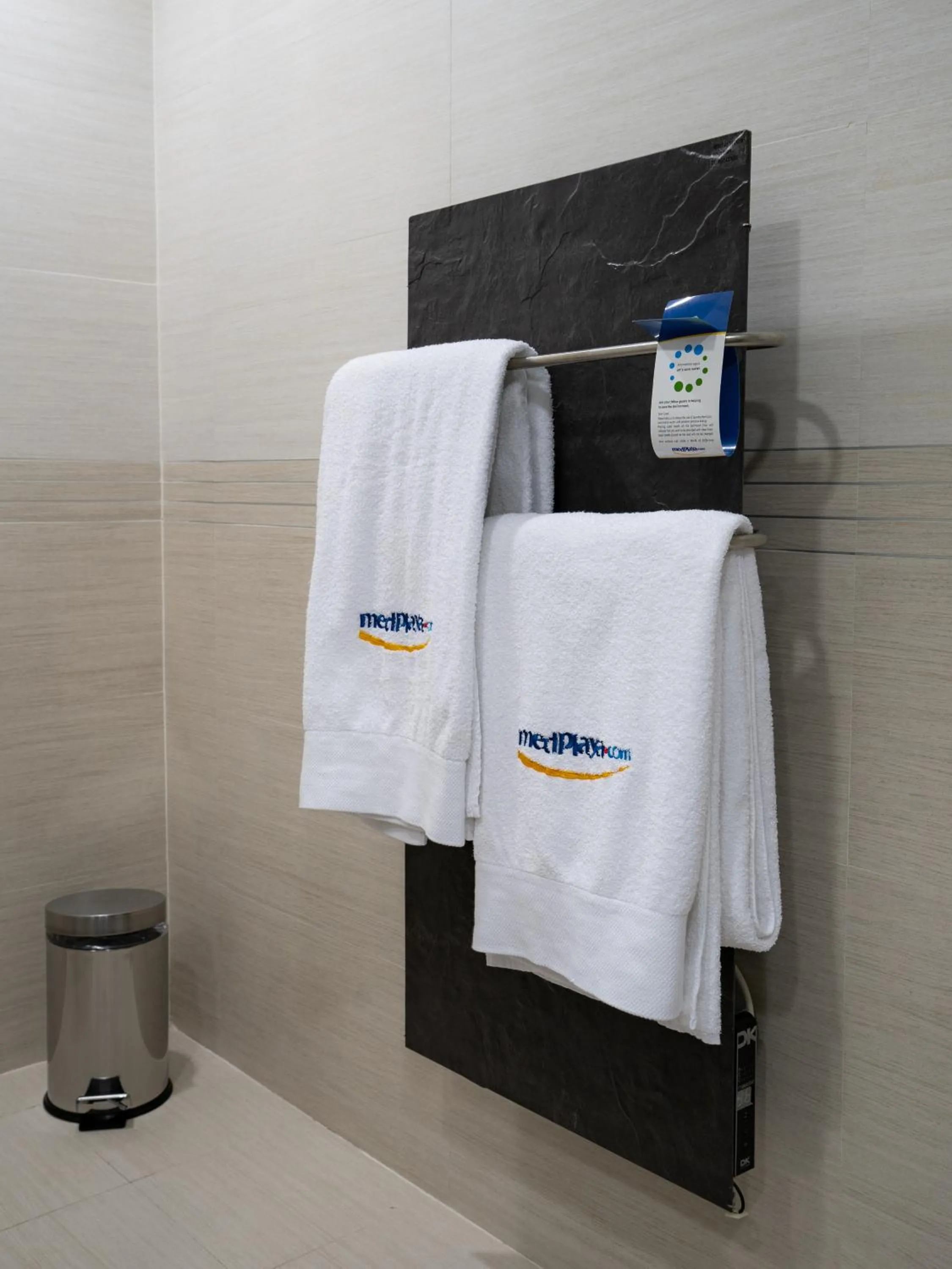 Bathroom in Medplaya Hotel Flamingo Oasis