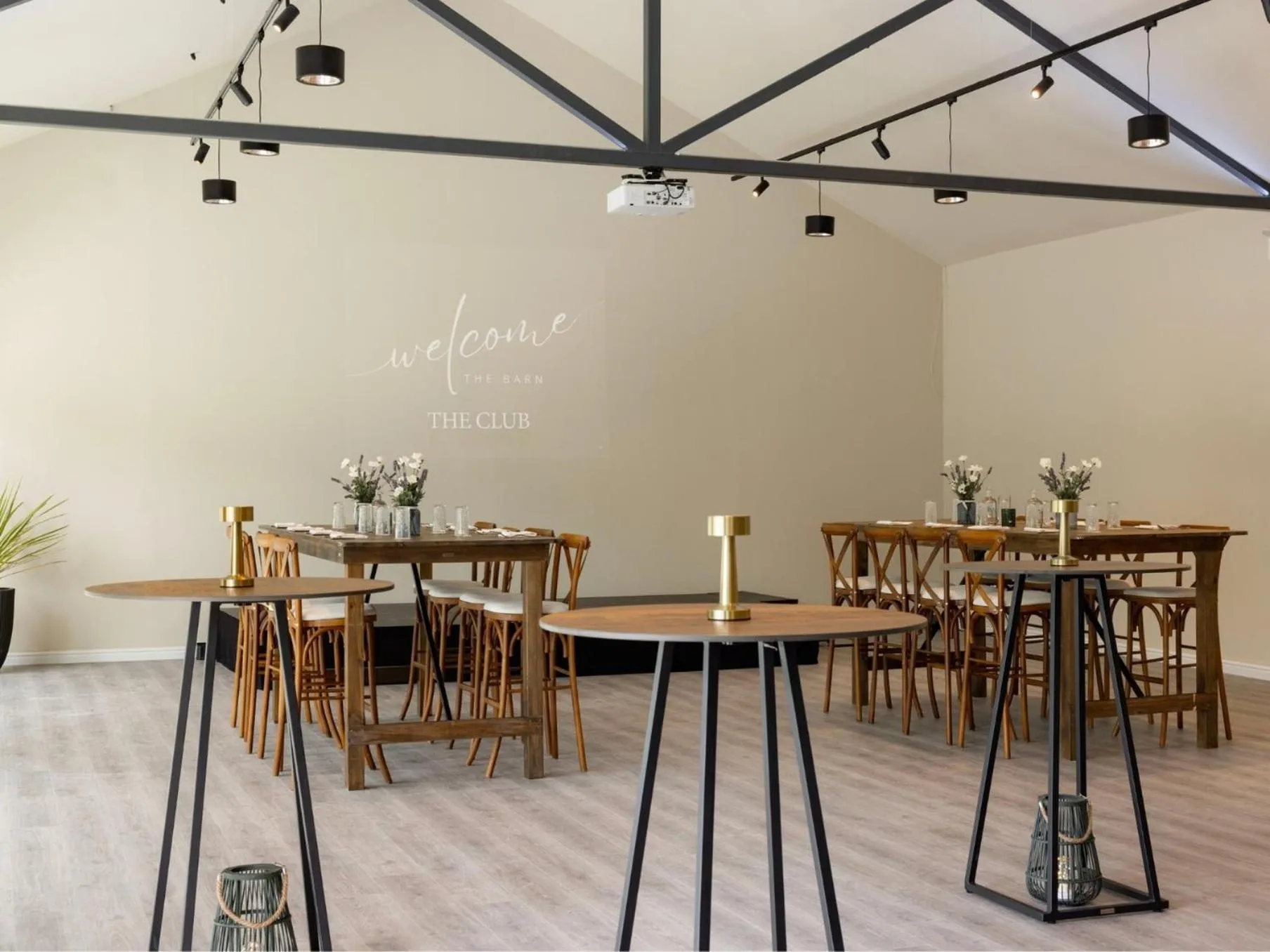 Lobby or reception in voco The Club - Dublin Gateway by IHG