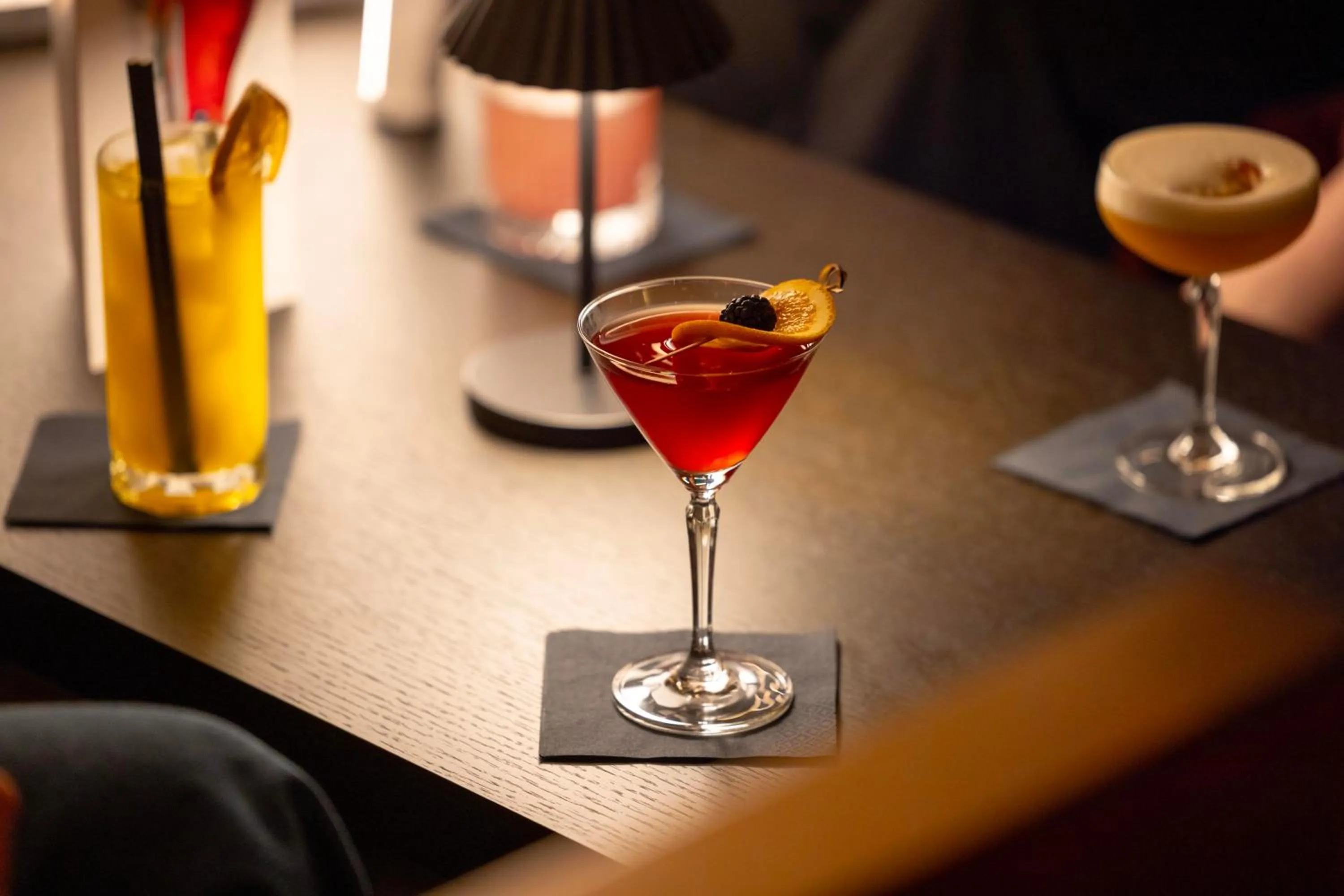 Lounge or bar in voco The Club - Dublin Gateway by IHG