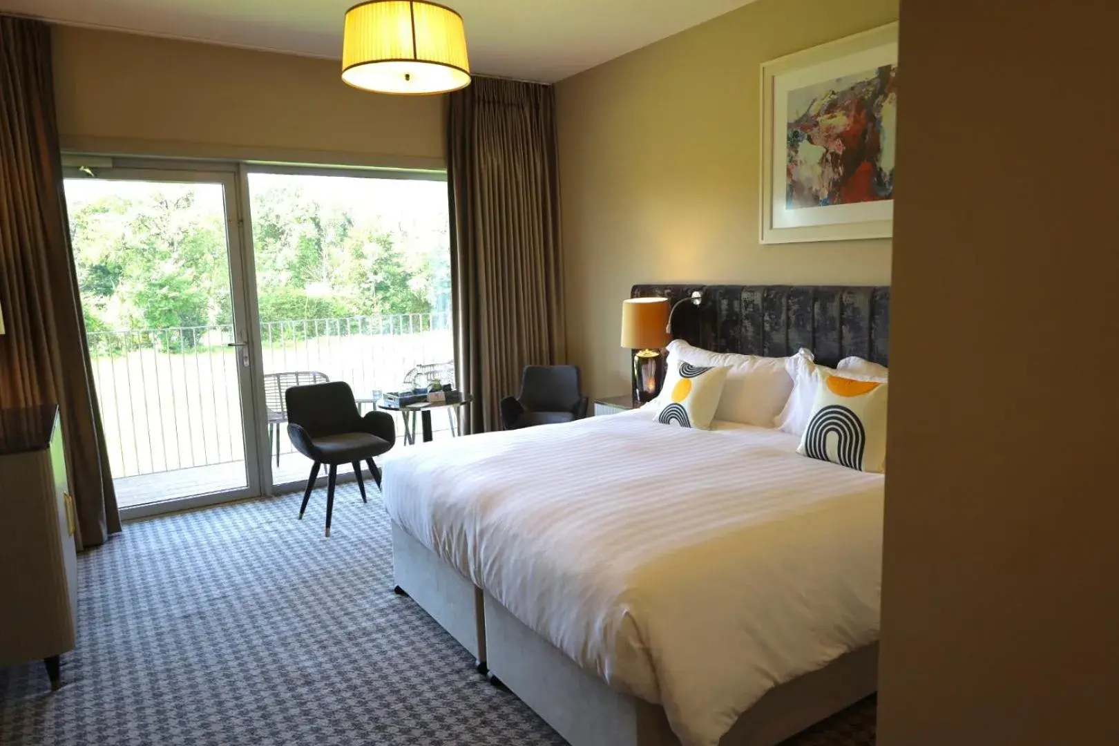 Bed in voco The Club - Dublin Gateway by IHG Bed in voco The Club - Dublin Gateway by IHG